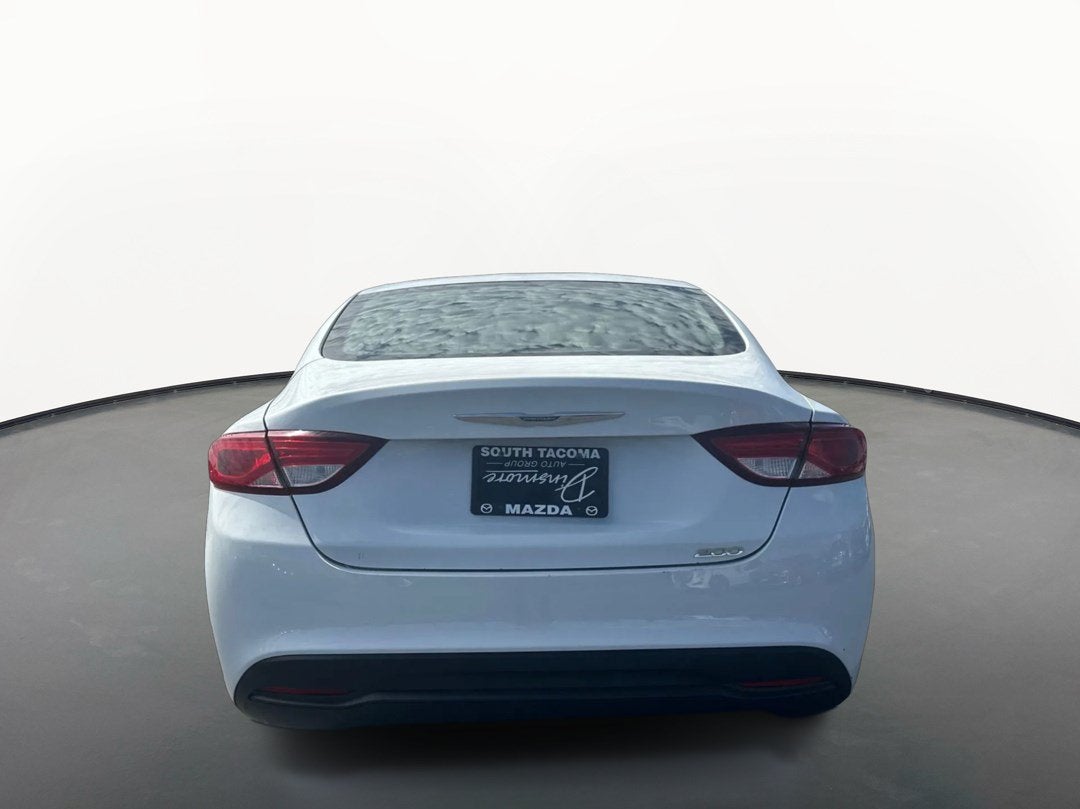 2016 Chrysler 200 LX