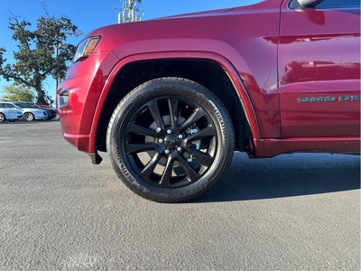 2018 Jeep Grand Cherokee Altitude 4WD