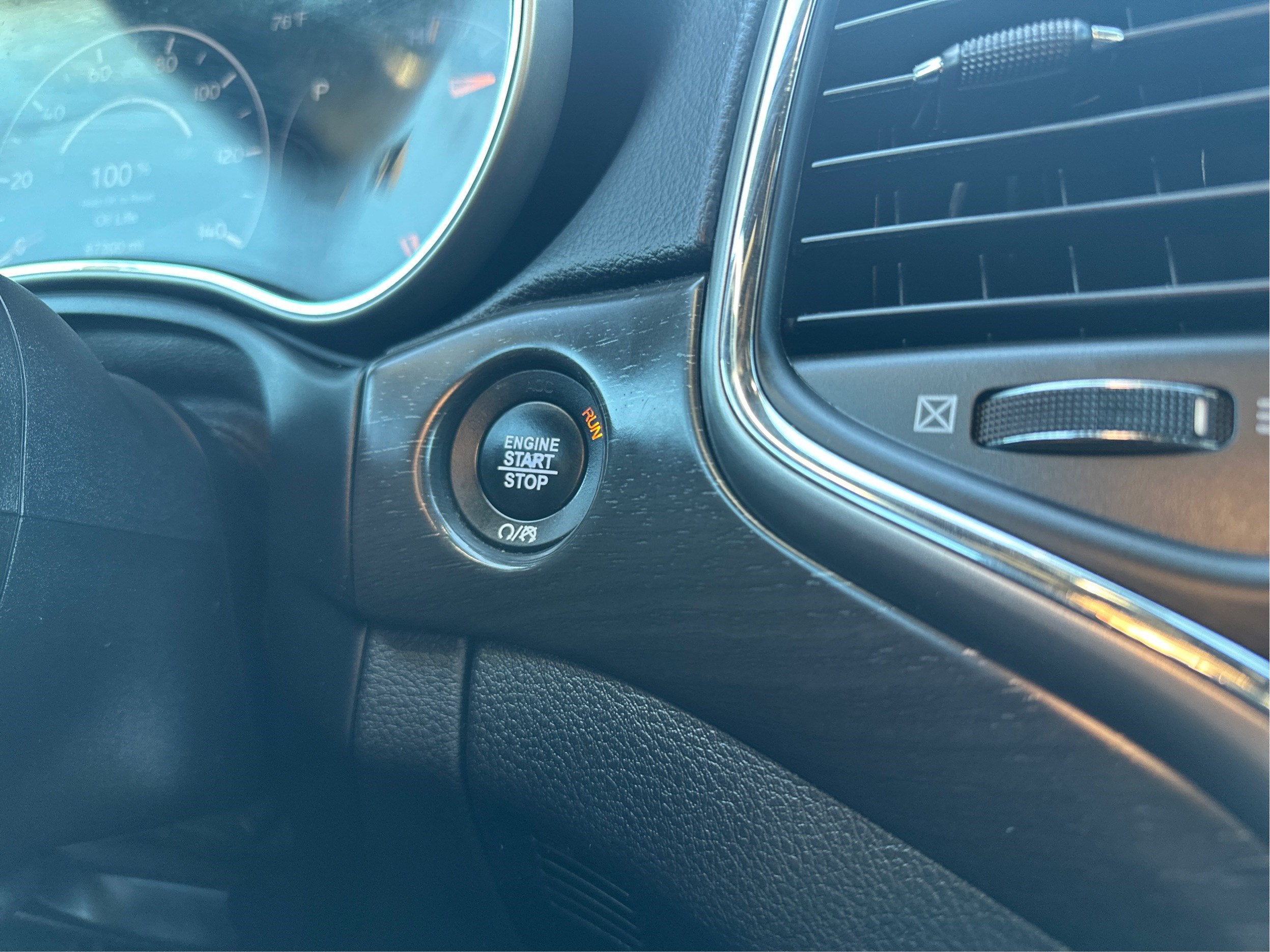 2018 Jeep Grand Cherokee Altitude 4WD