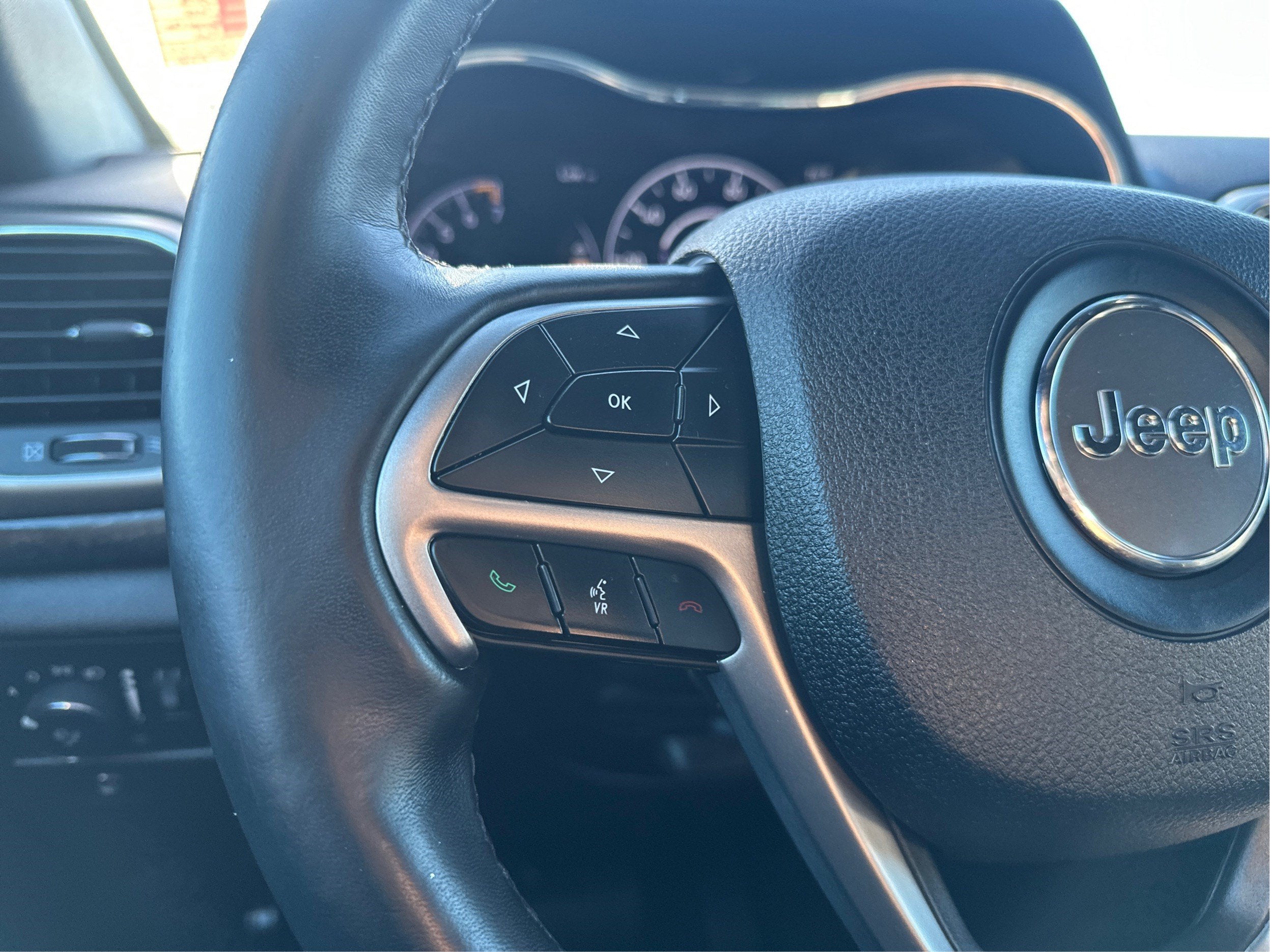 2018 Jeep Grand Cherokee Altitude 4WD
