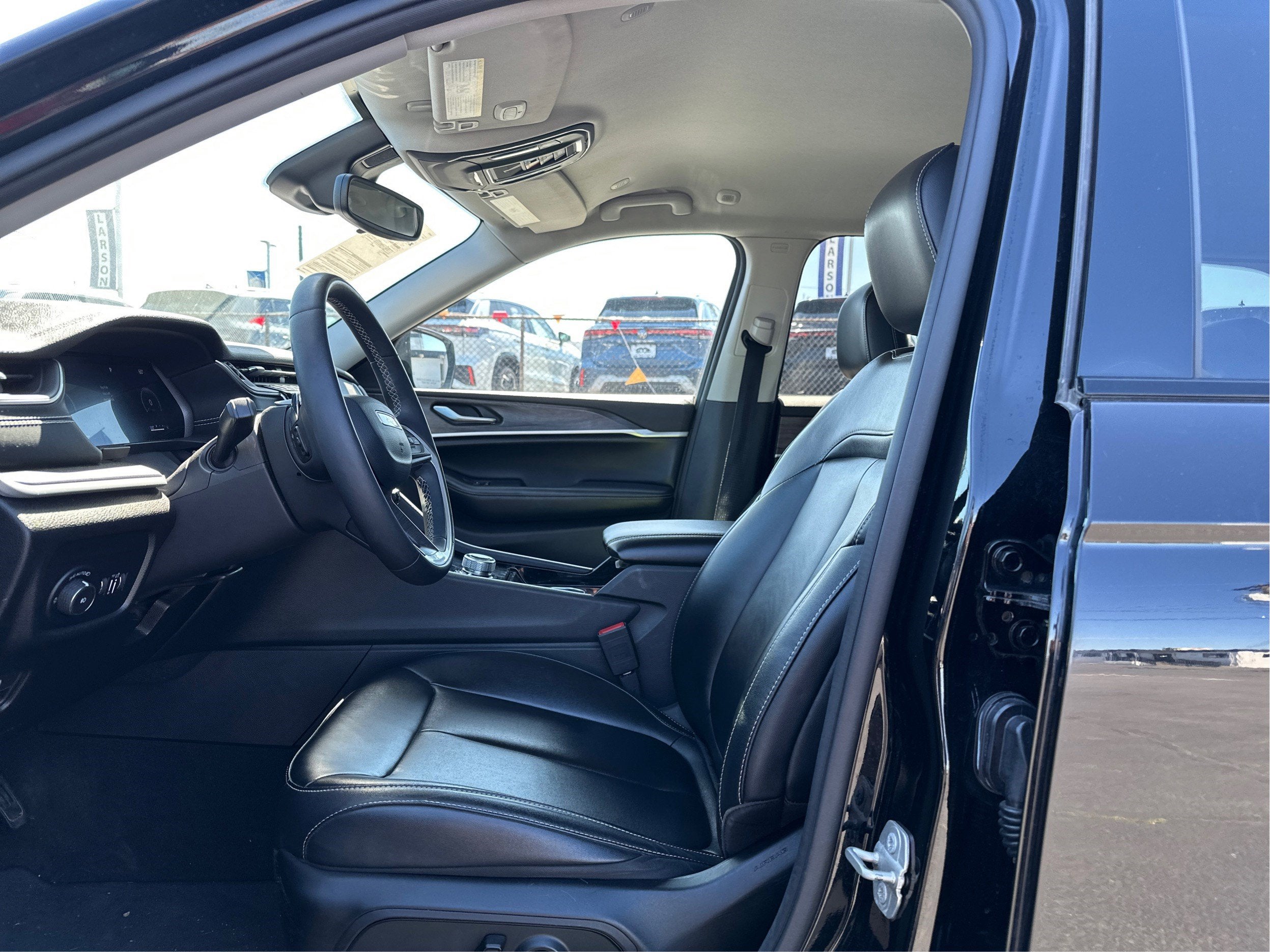 2023 Jeep Grand Cherokee Limited 4WD