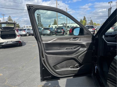 2024 Jeep Grand Cherokee L Limited 4WD