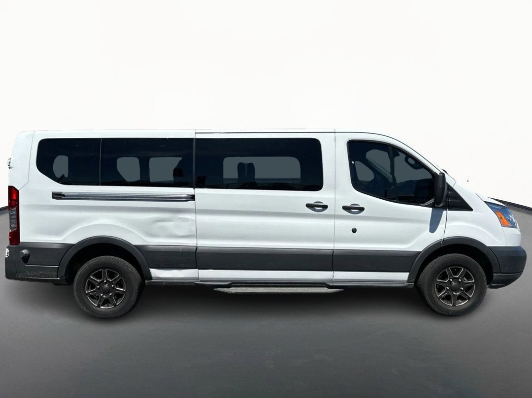 2017 Ford Transit Wagon XLT