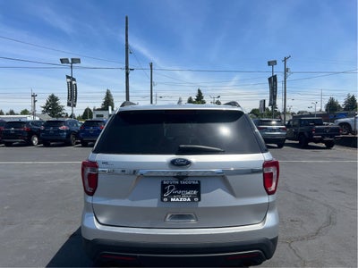 2016 Ford Explorer Base