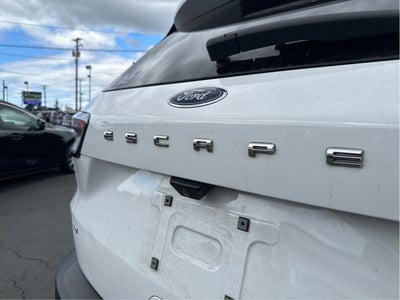 2020 Ford Escape SE