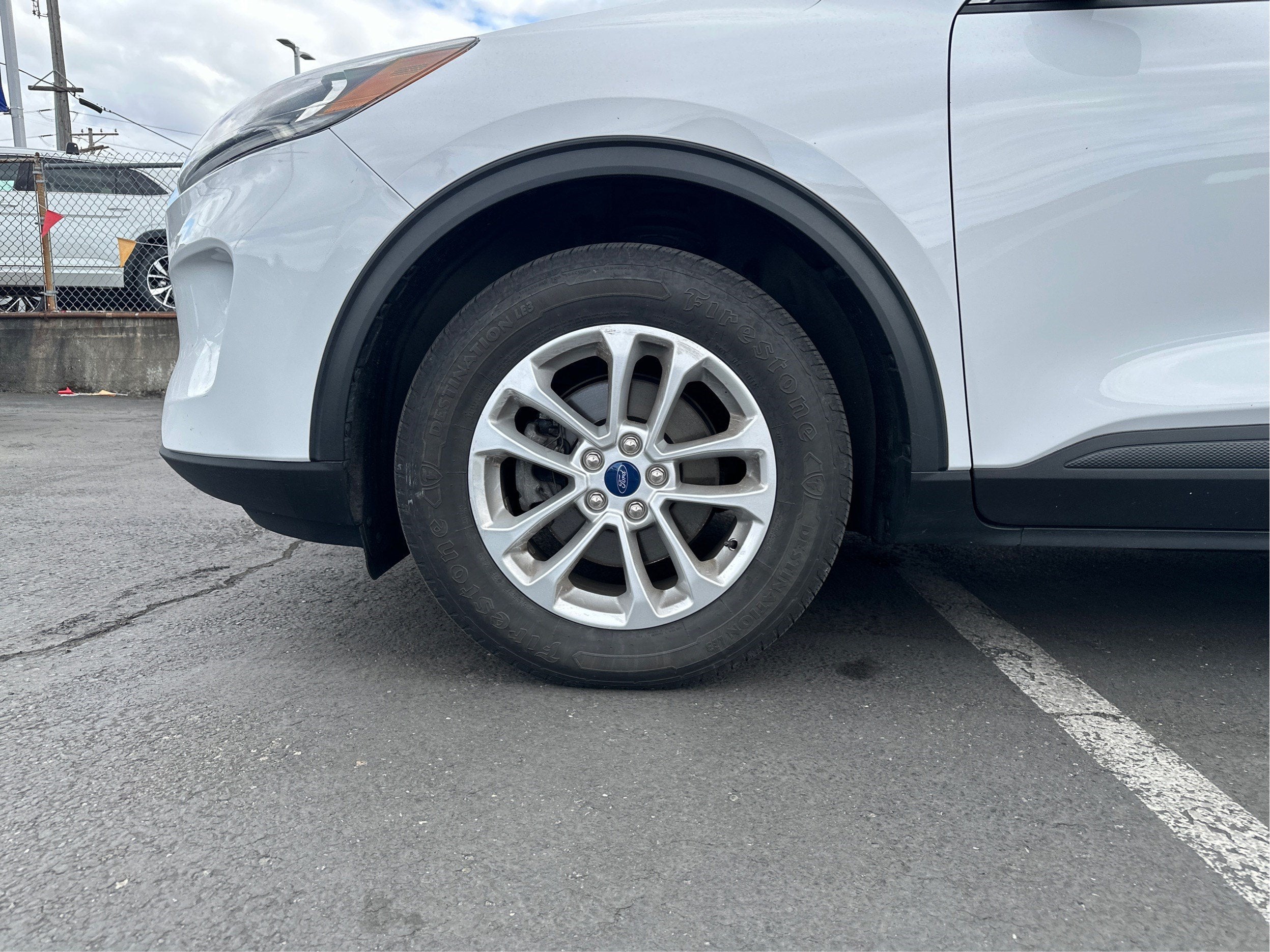 2020 Ford Escape SE