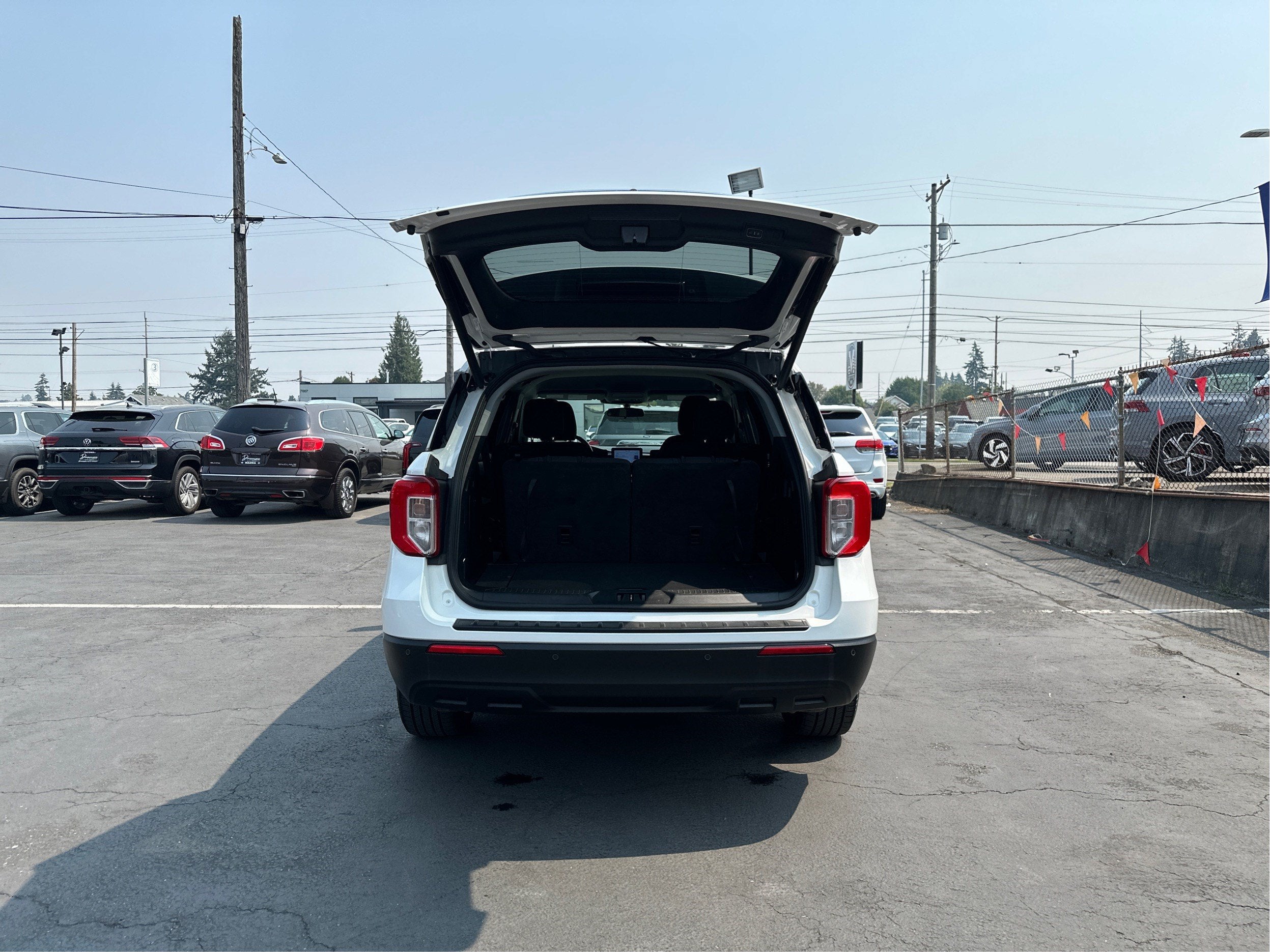 2023 Ford Explorer XLT 4WD
