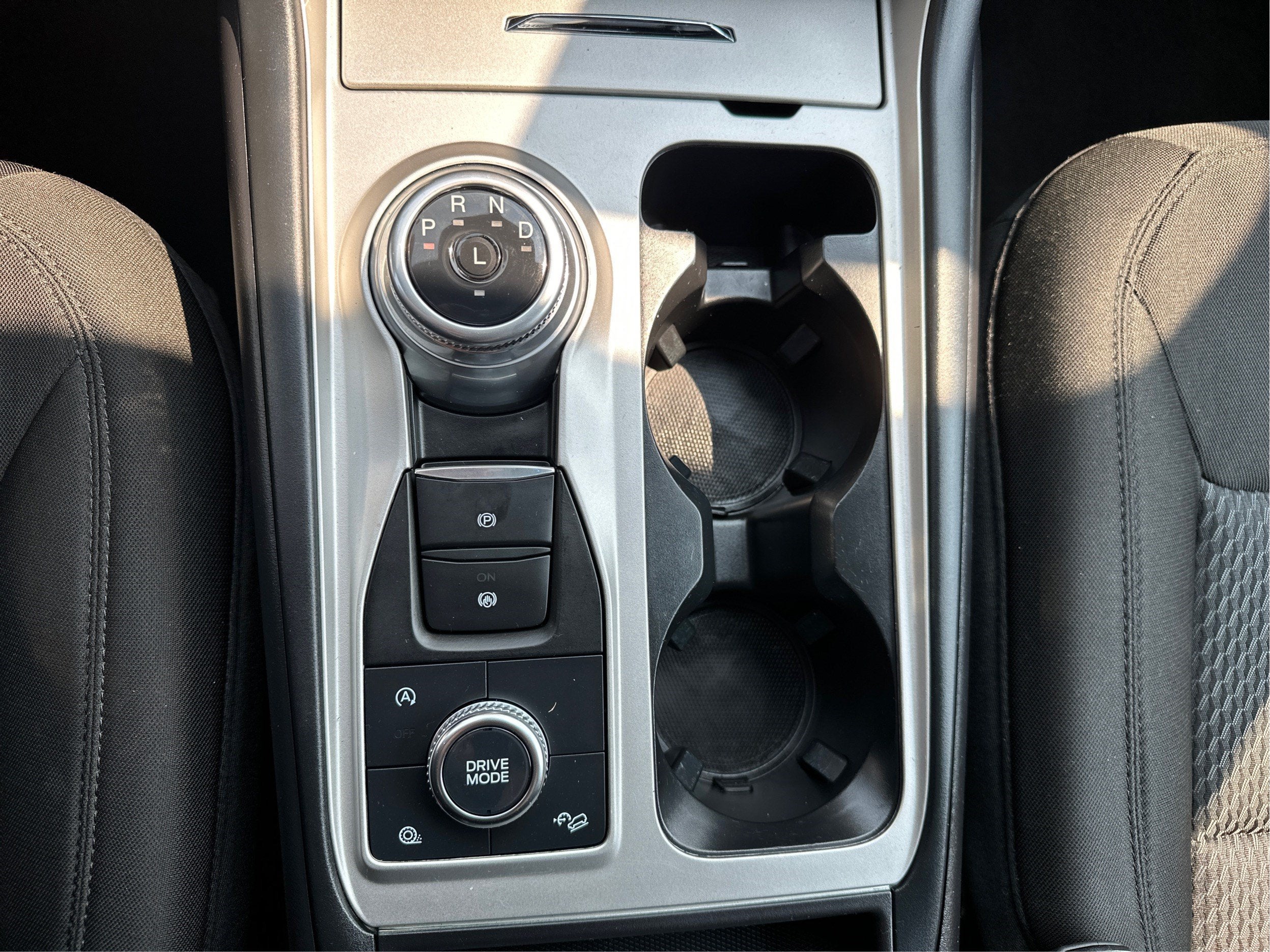 2023 Ford Explorer XLT 4WD