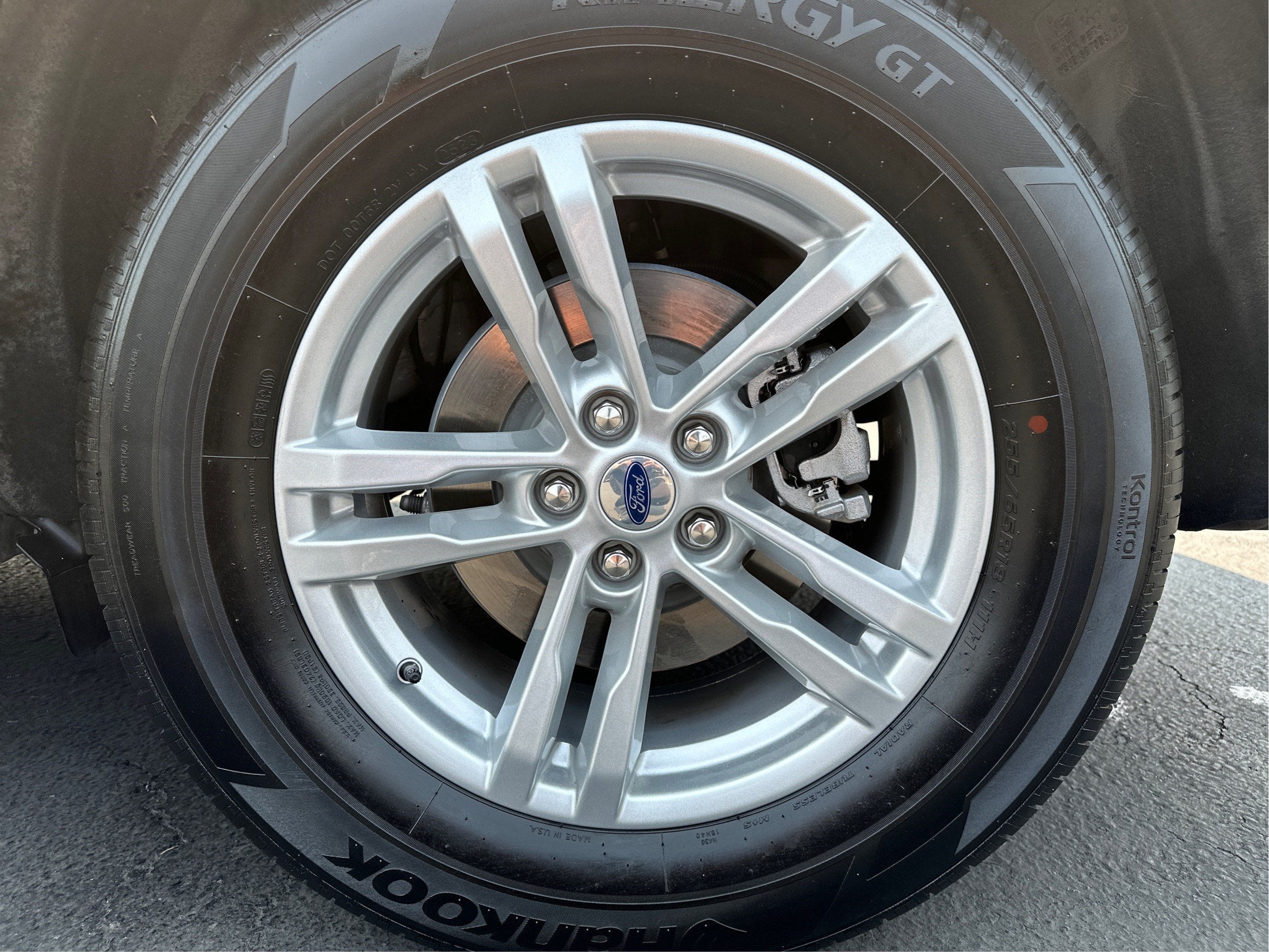 2023 Ford Explorer XLT 4WD