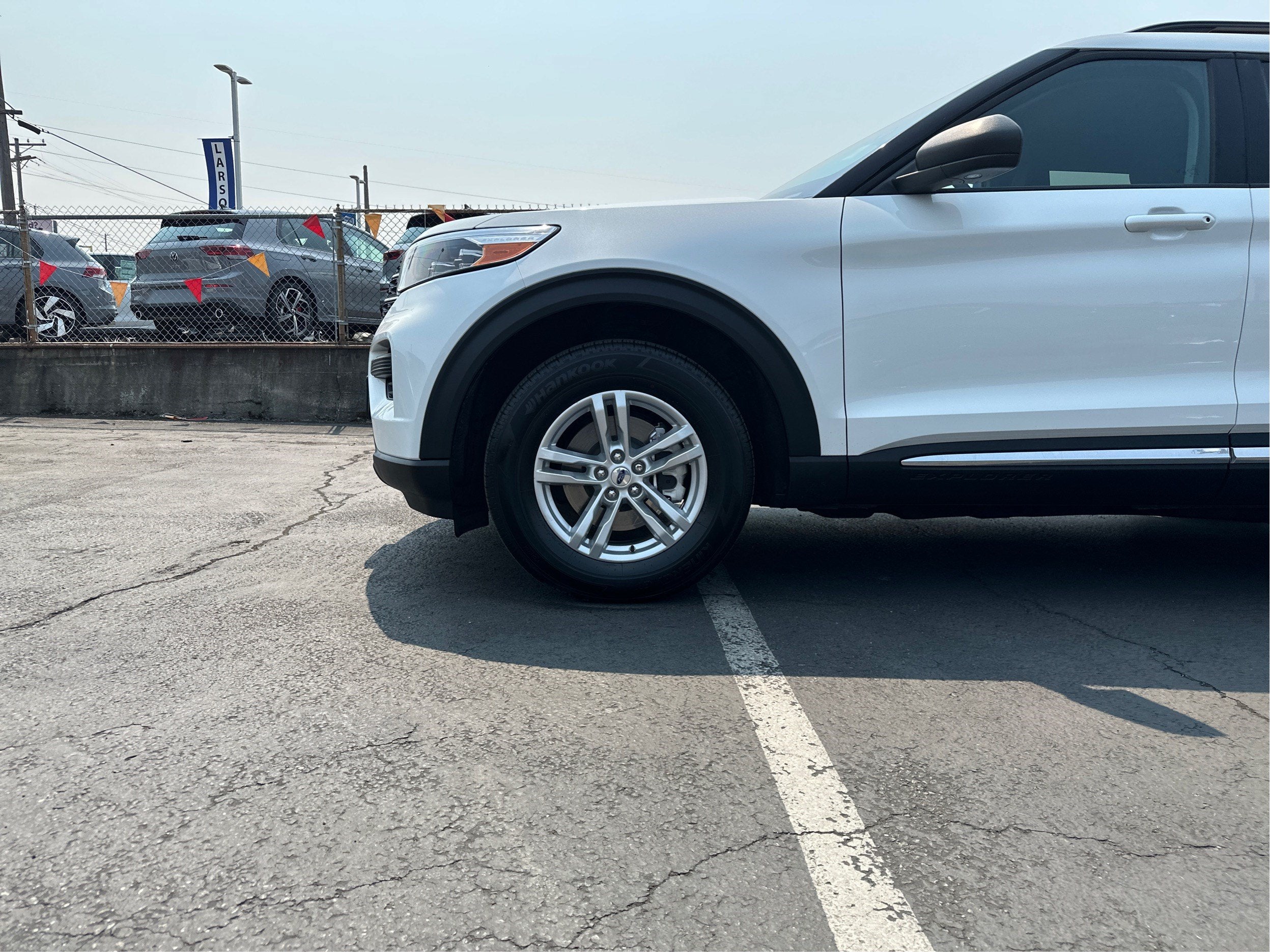 2023 Ford Explorer XLT 4WD