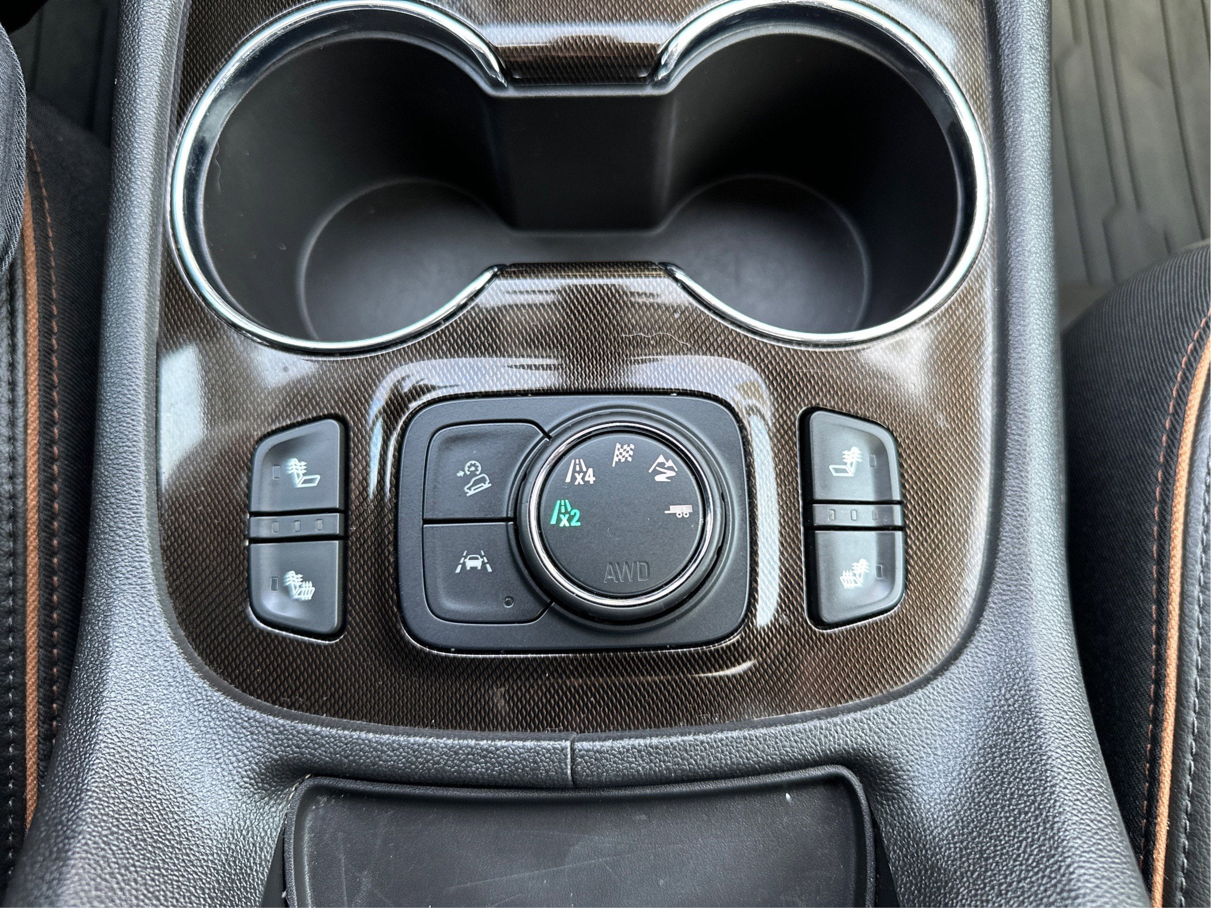 2021 GMC Acadia AT4