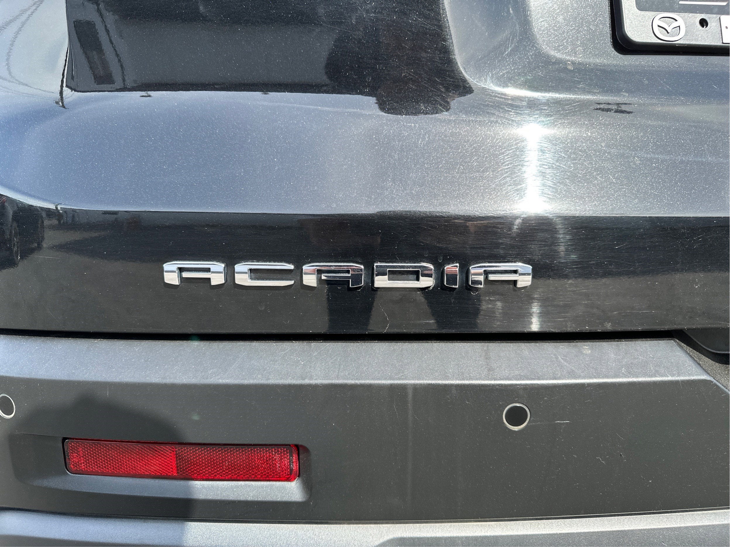 2021 GMC Acadia AT4