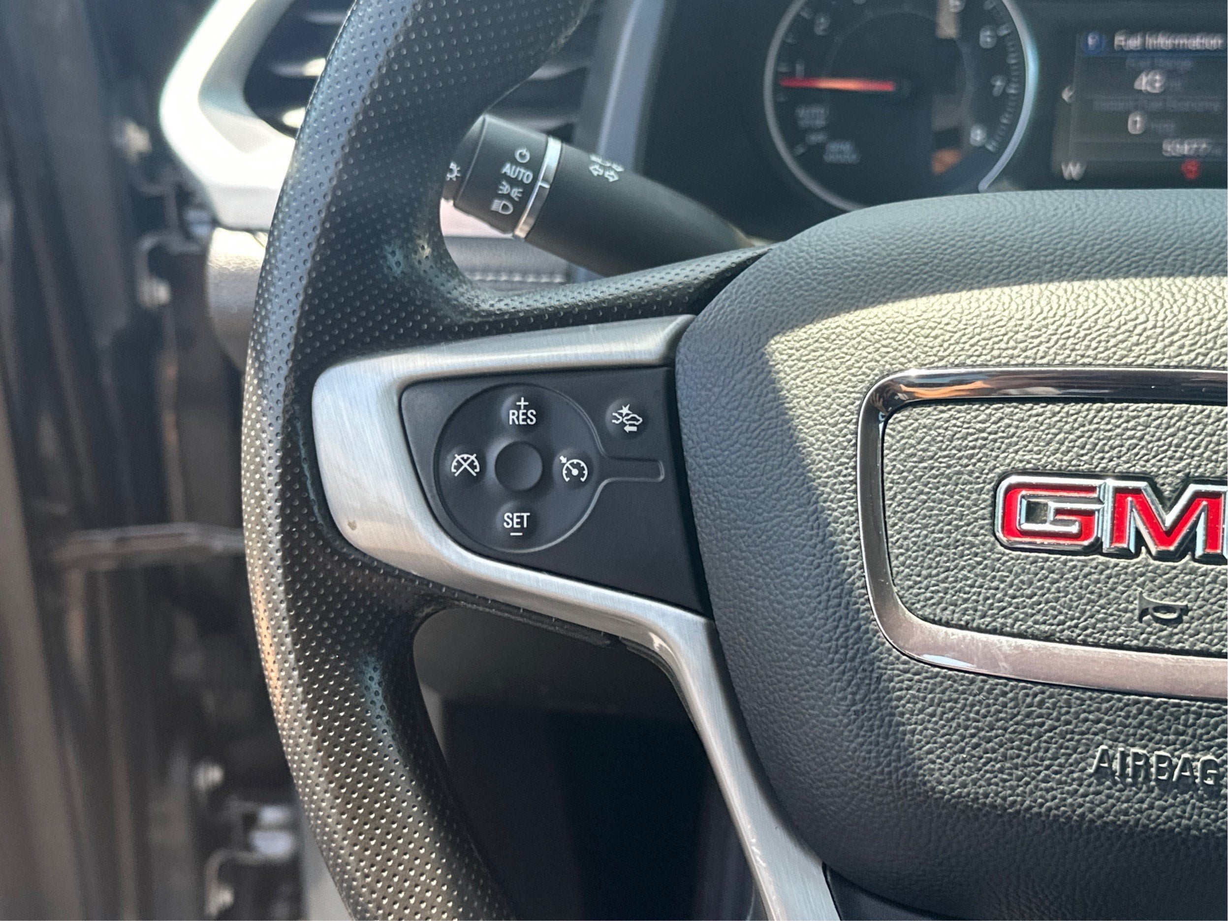 2021 GMC Acadia SLE AWD