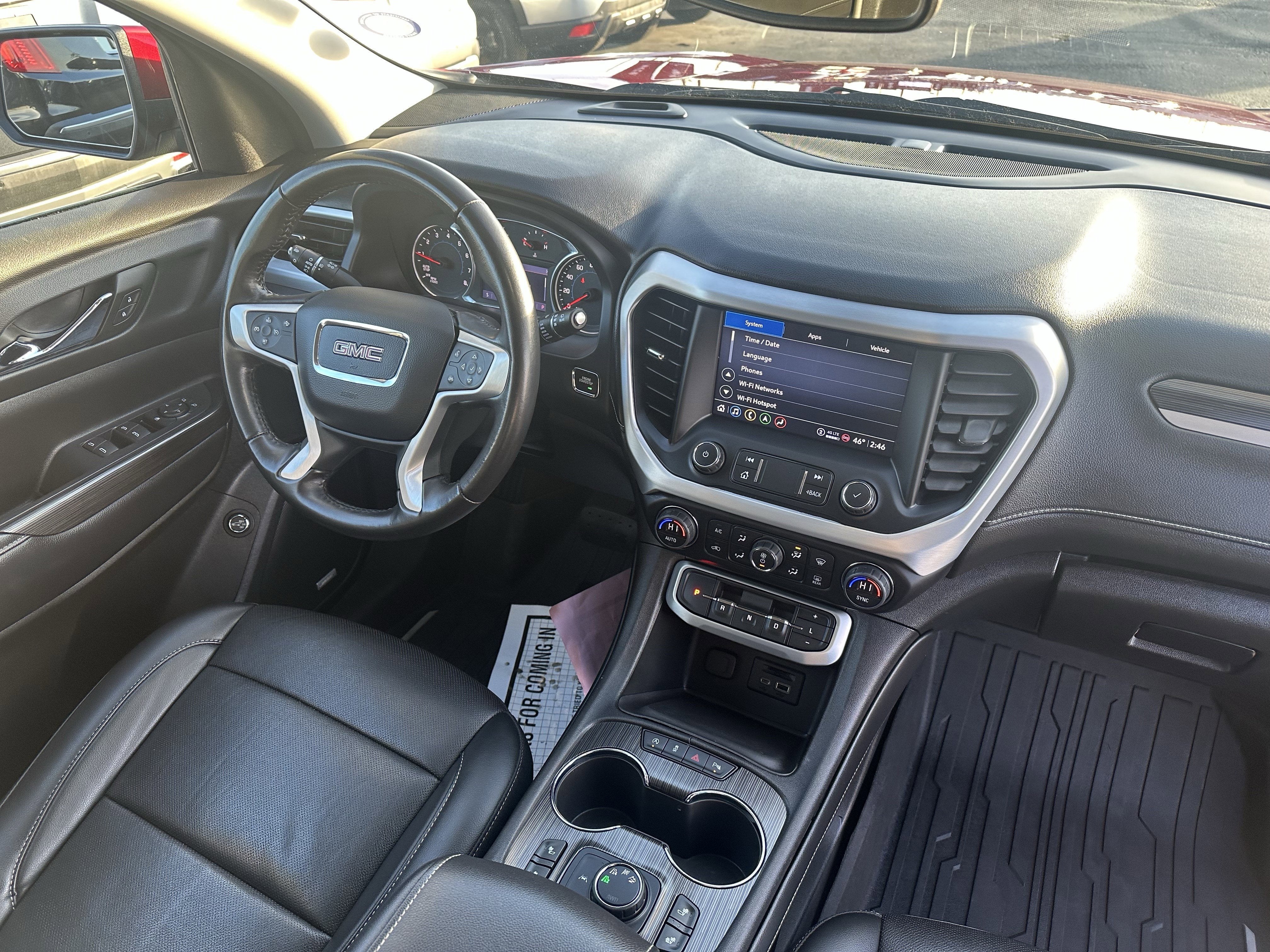 2022 GMC Acadia SLT AWD