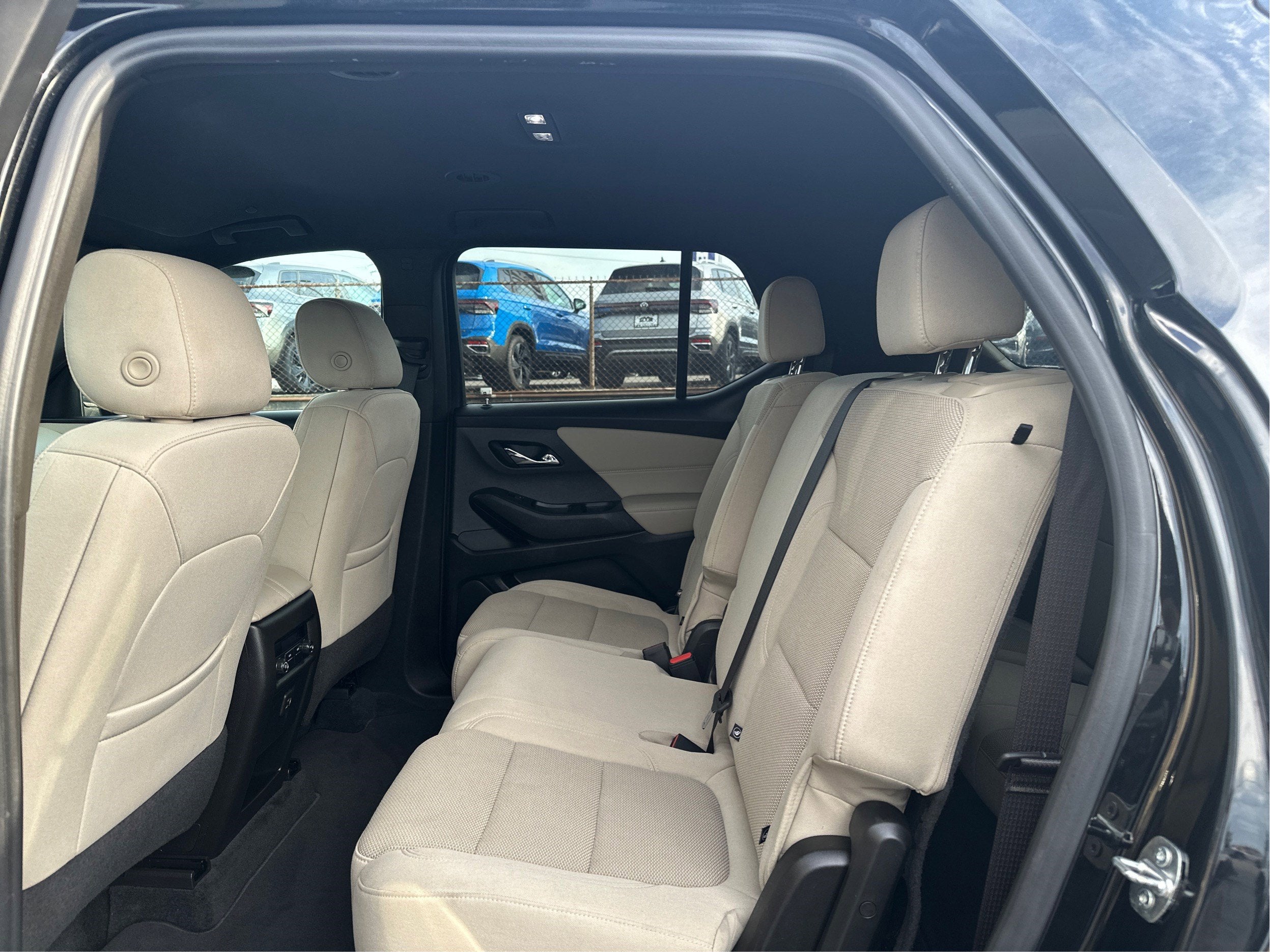 2022 Chevrolet Traverse LS