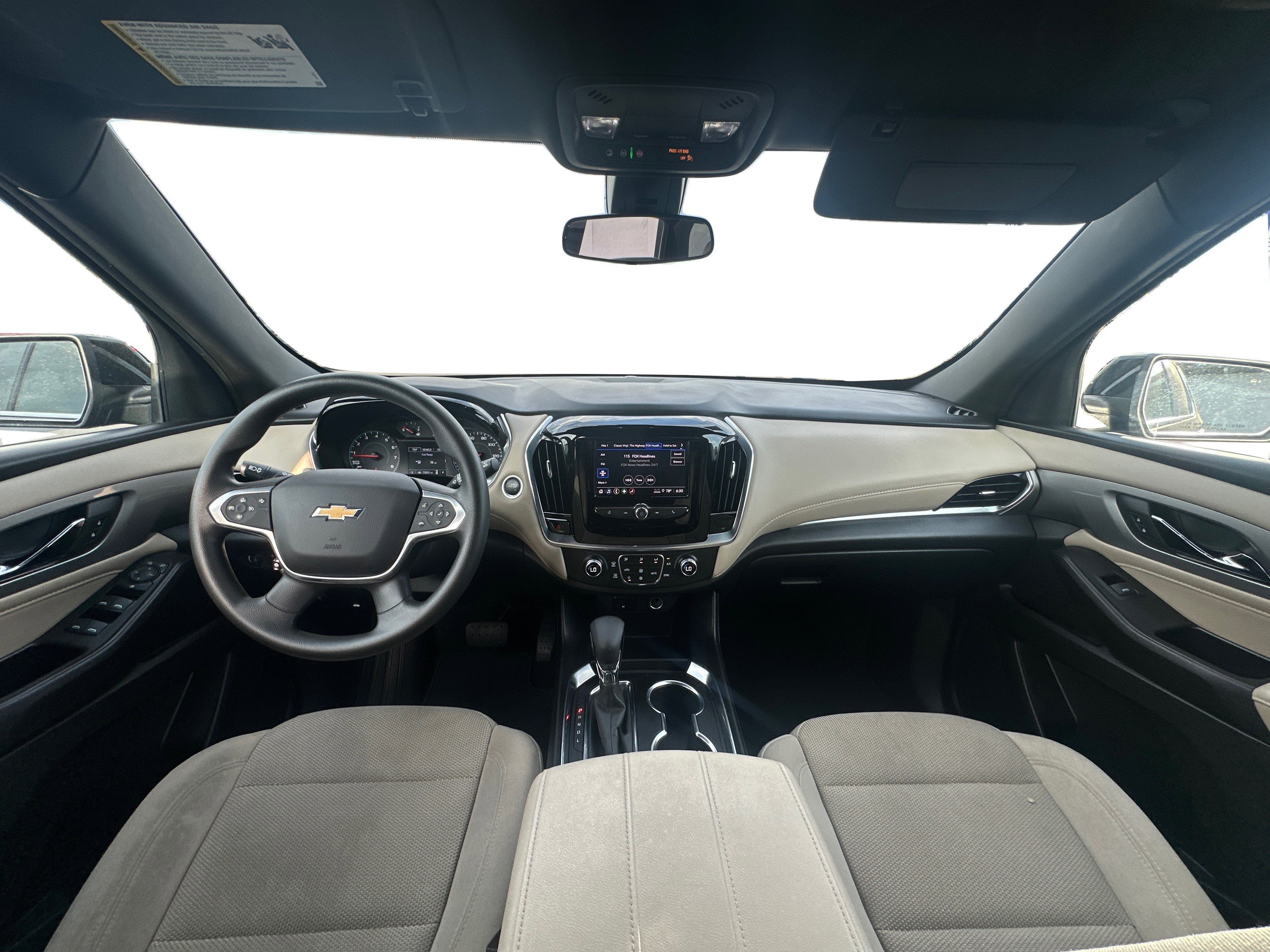 2022 Chevrolet Traverse LS