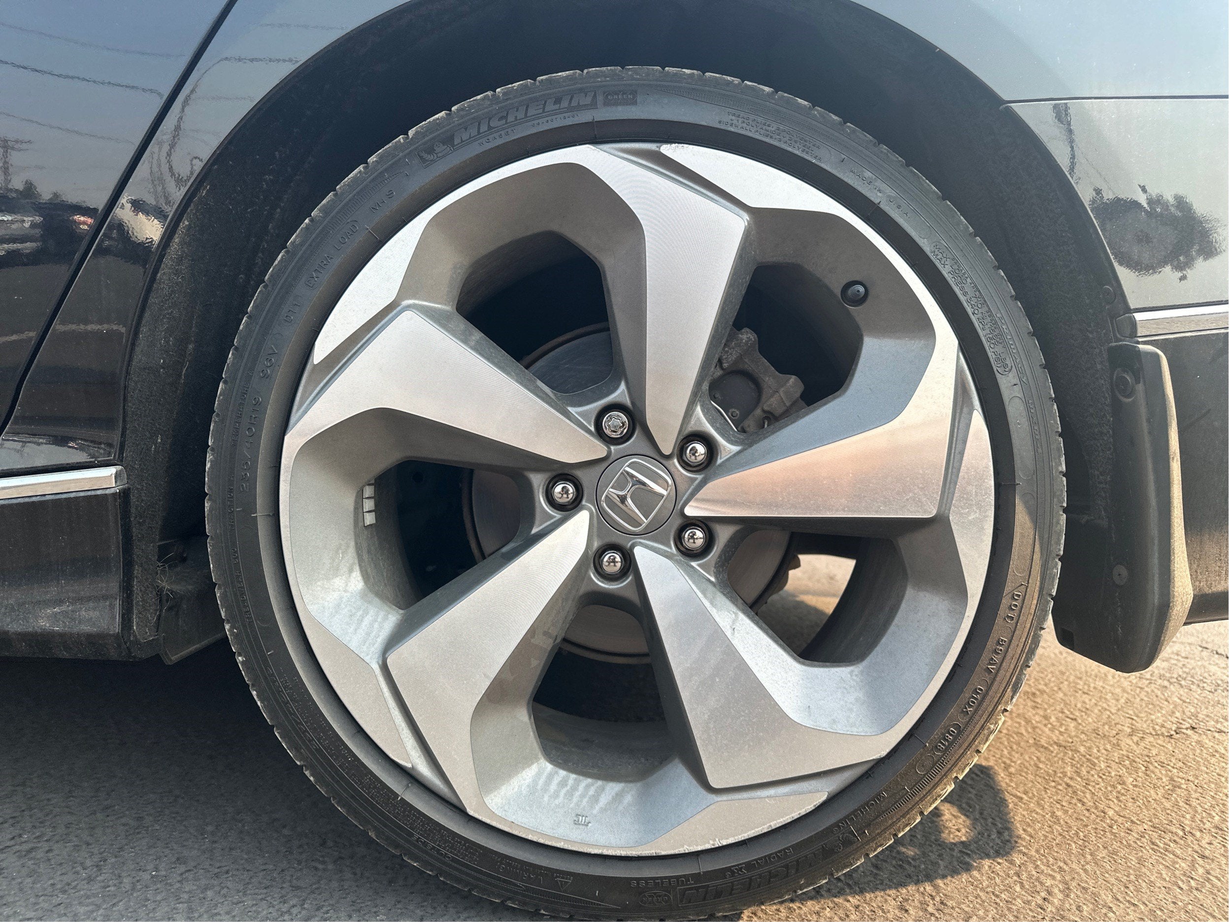 2018 Honda Accord Sedan Touring 2.0T