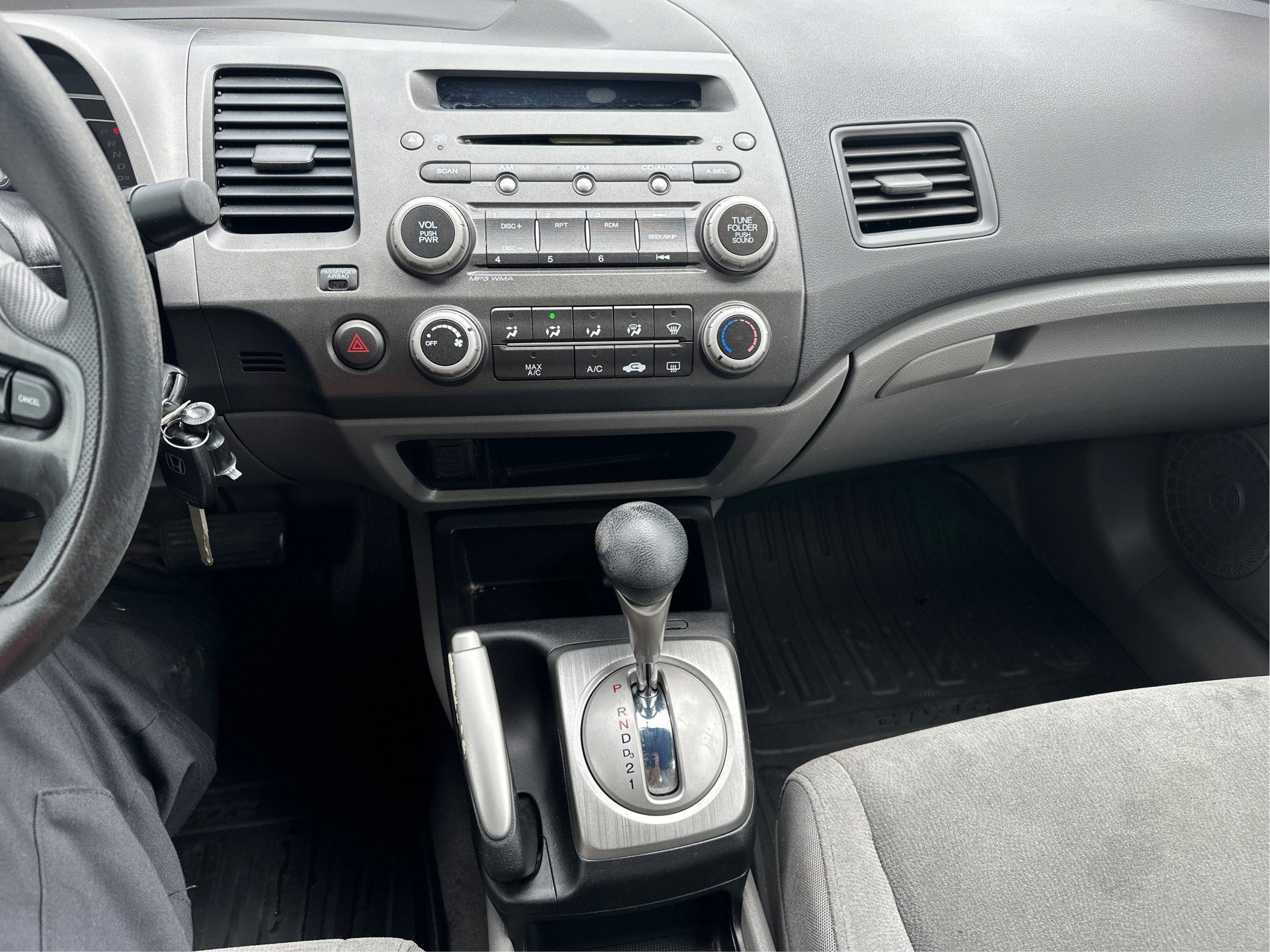 2006 Honda Civic Sdn LX