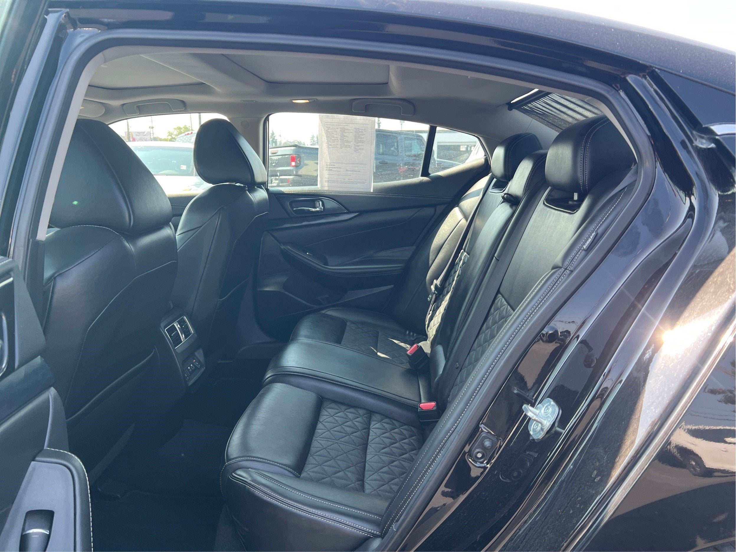 2019 Nissan Maxima Base