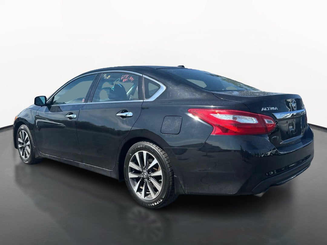 2016 Nissan Altima Base