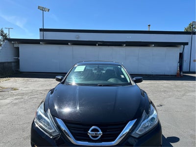 2017 Nissan Altima Base