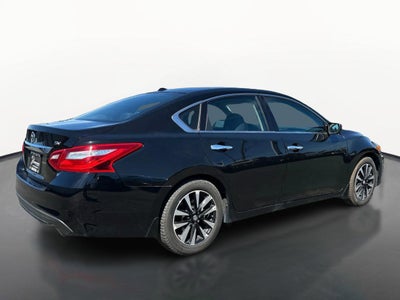 2017 Nissan Altima Base