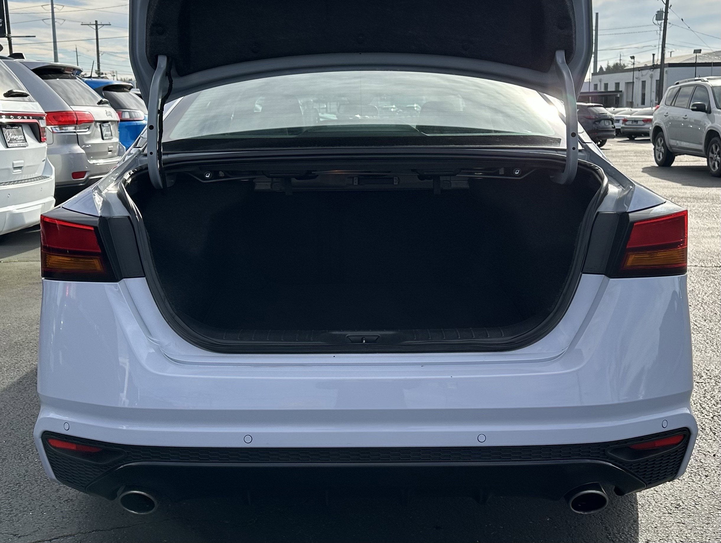 2024 Nissan Altima 2.5 SR