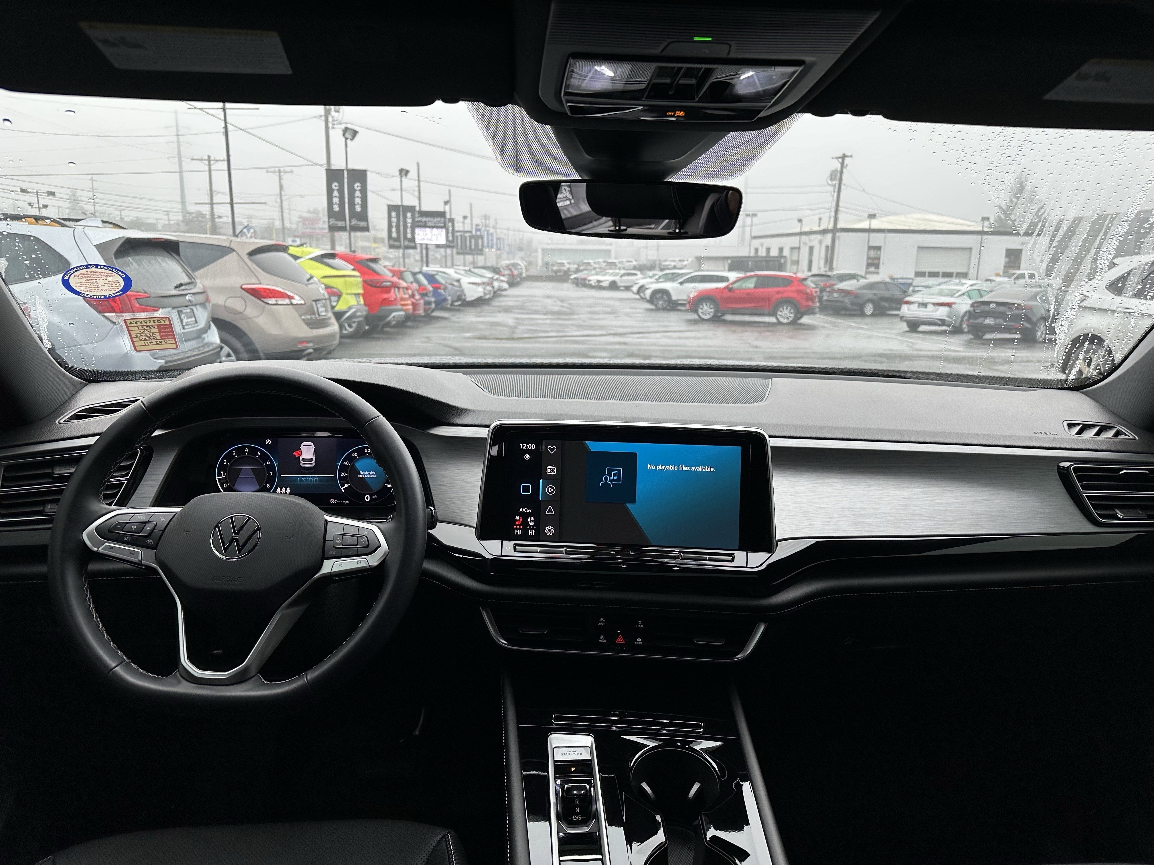 2024 Volkswagen Atlas Cross Sport 2.0T SE w/Technology