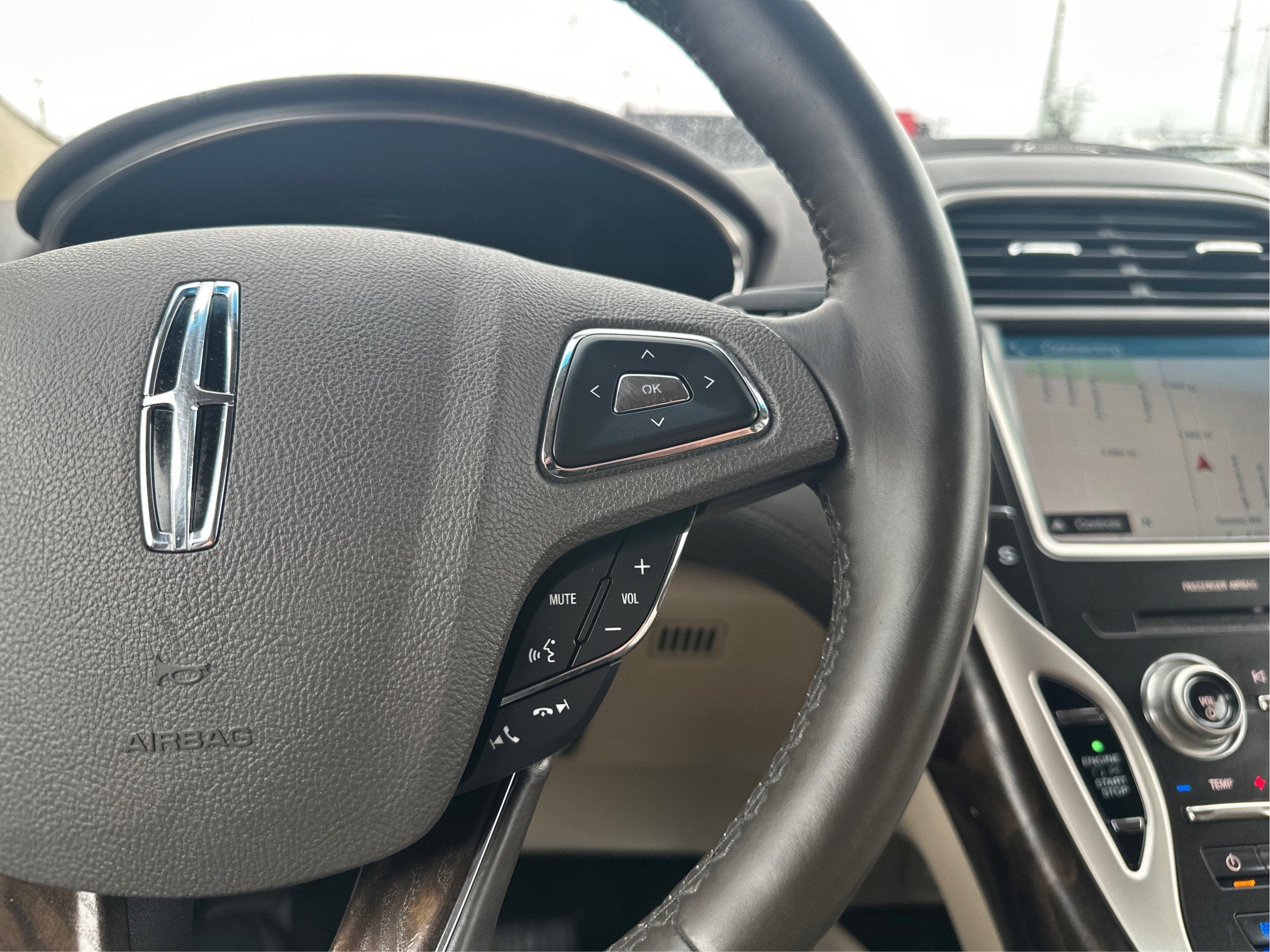 2016 Lincoln MKX Reserve