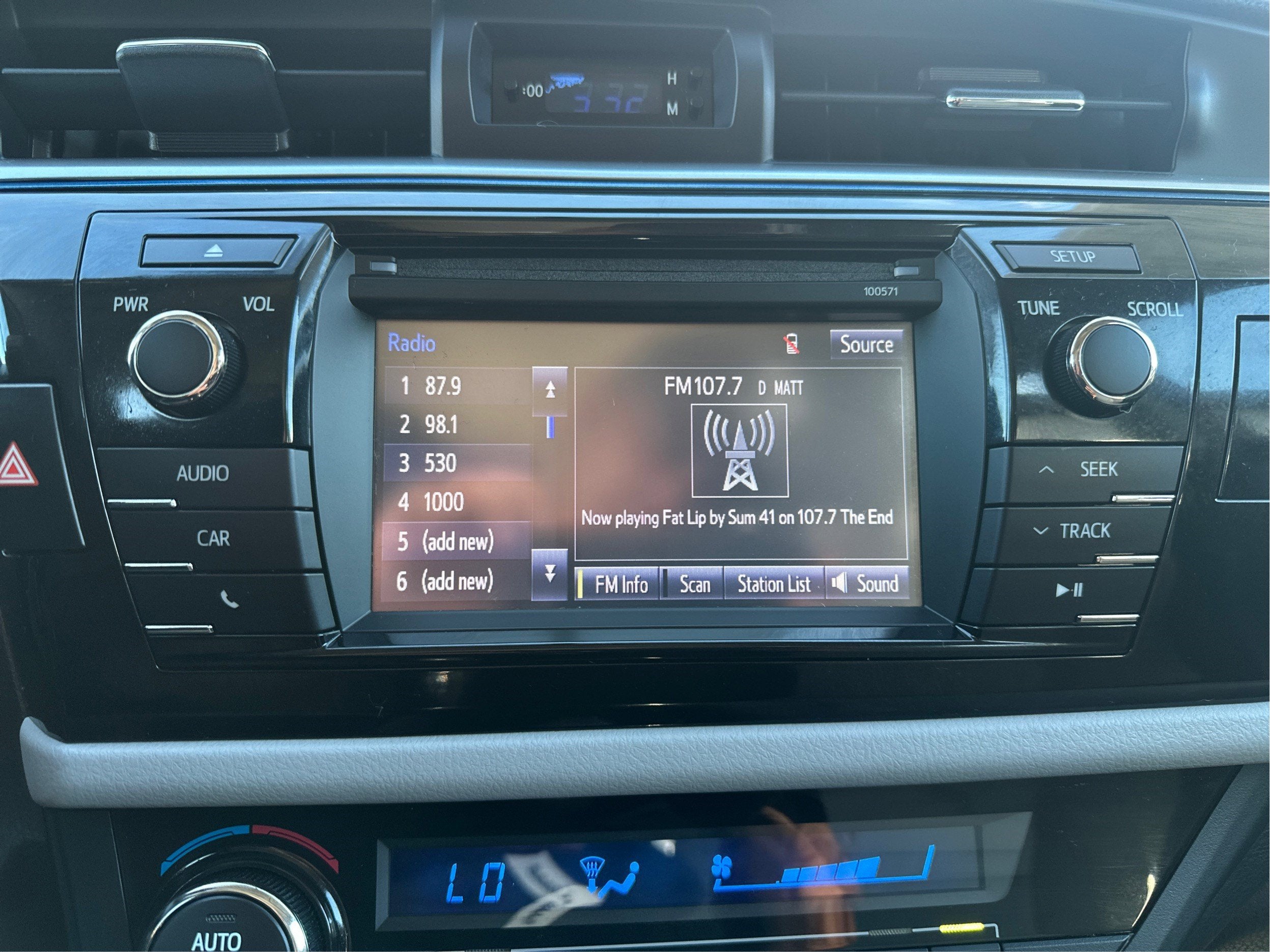 2016 Toyota Corolla LE Plus