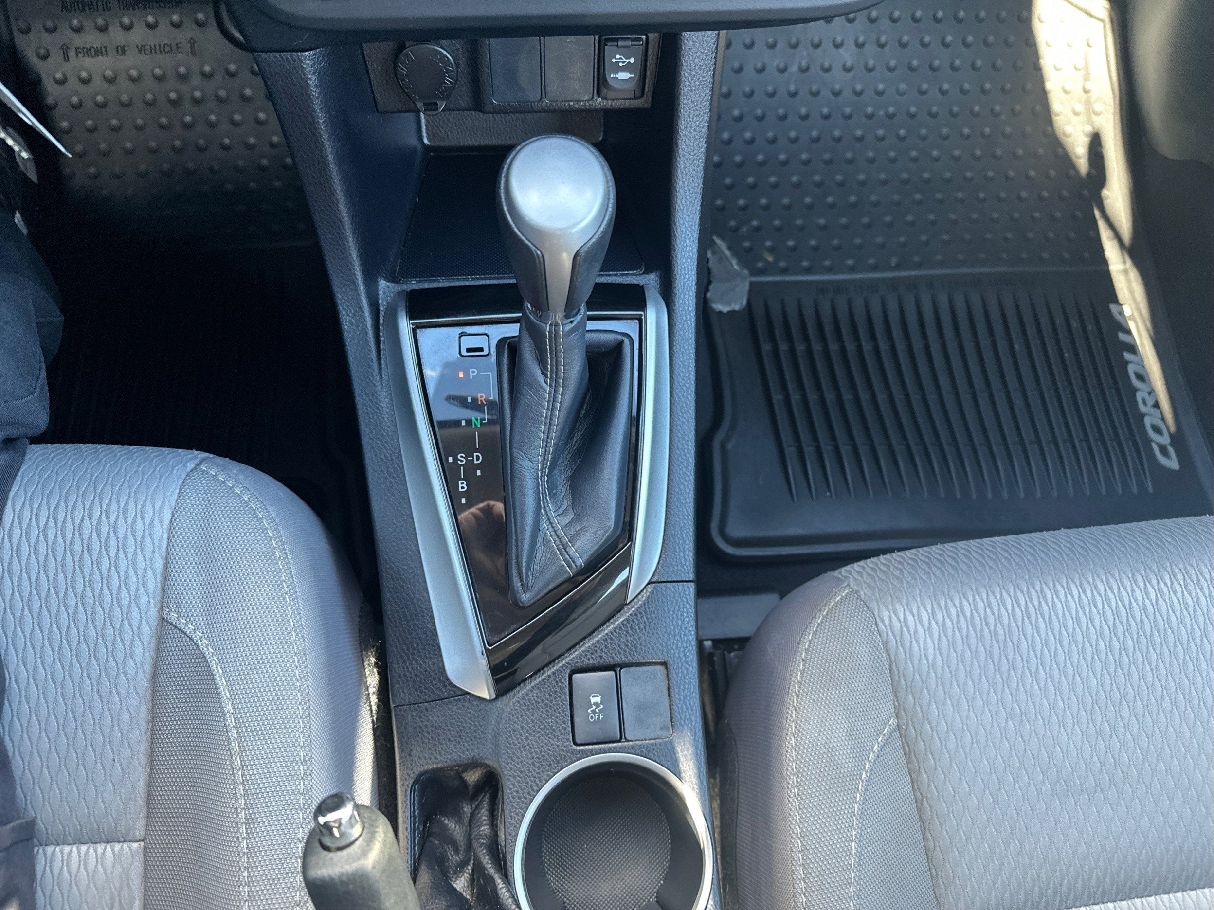 2016 Toyota Corolla LE Plus