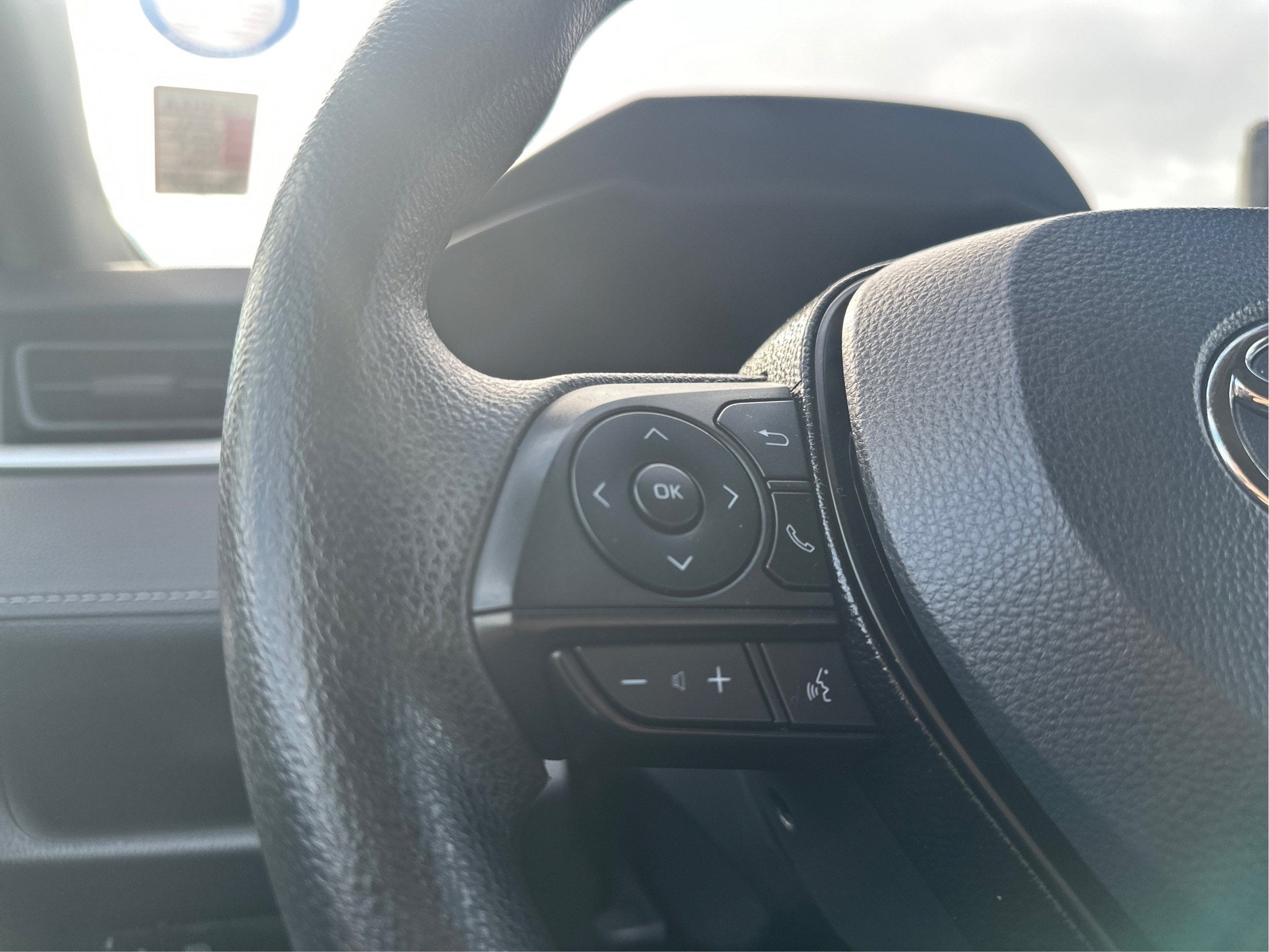 2021 Toyota RAV4 LE AWD