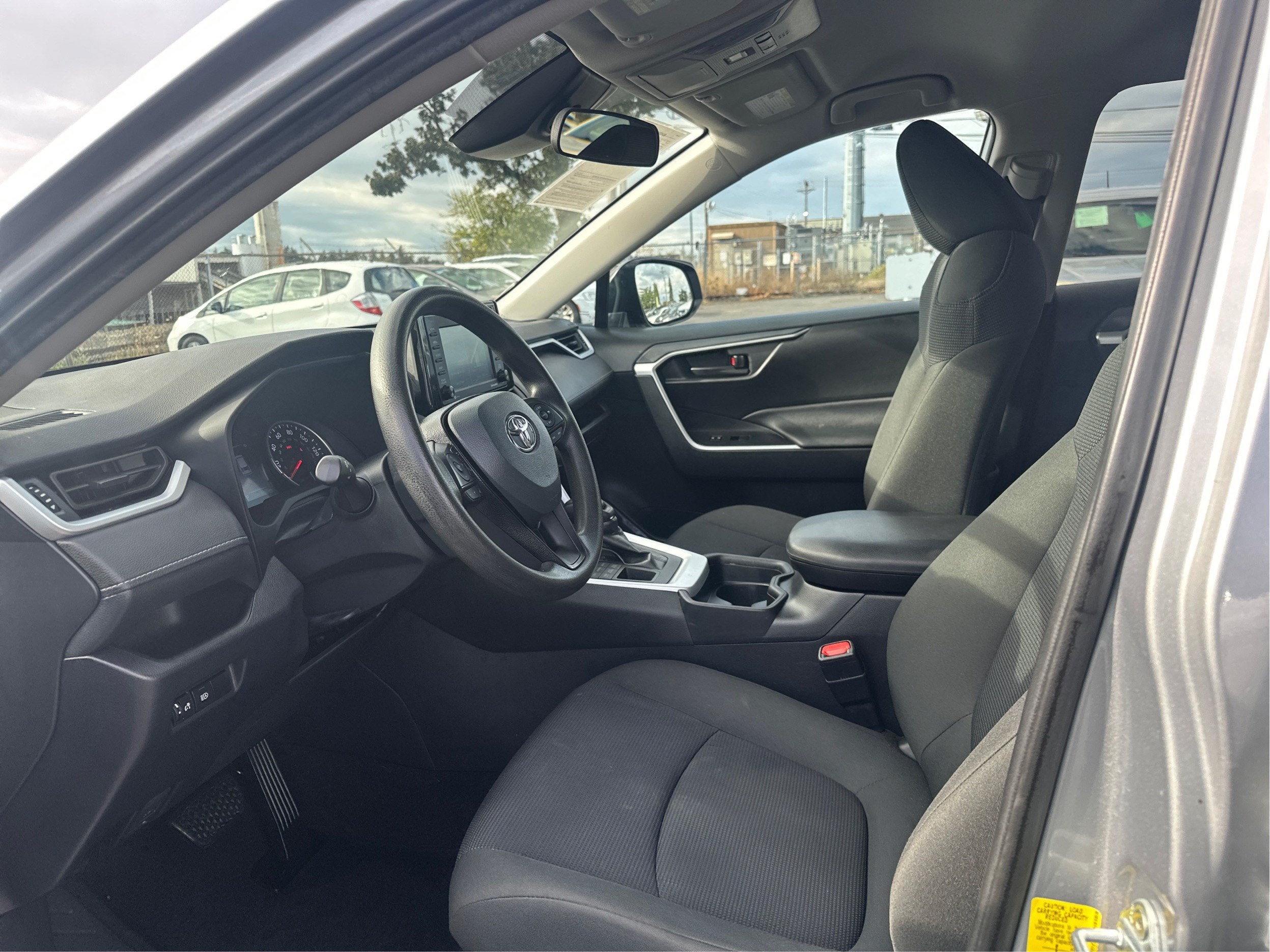 2021 Toyota RAV4 LE AWD