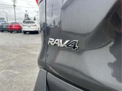 2024 Toyota RAV4 XLE AWD