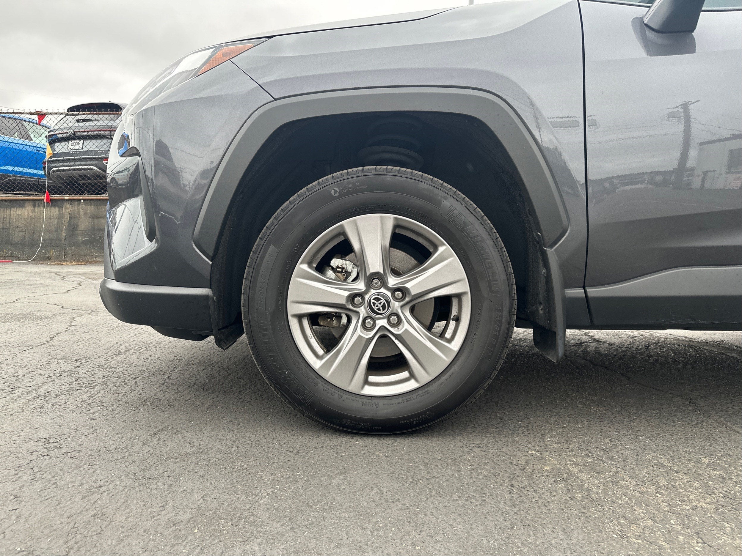 2024 Toyota RAV4 XLE AWD