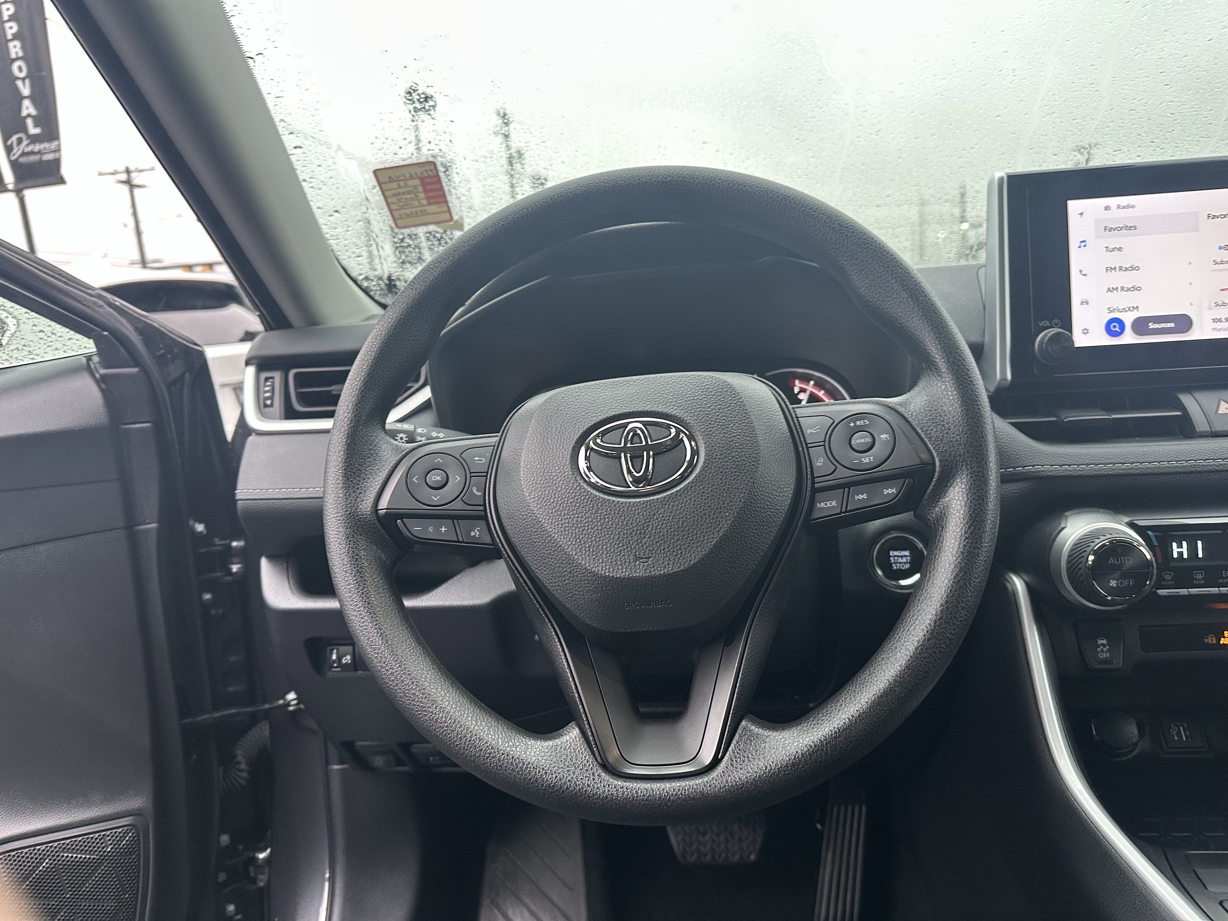 2023 Toyota RAV4 XLE AWD