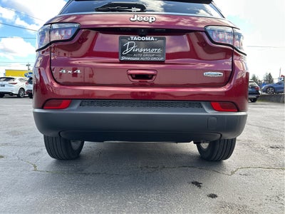 2022 Jeep Compass Latitude Lux