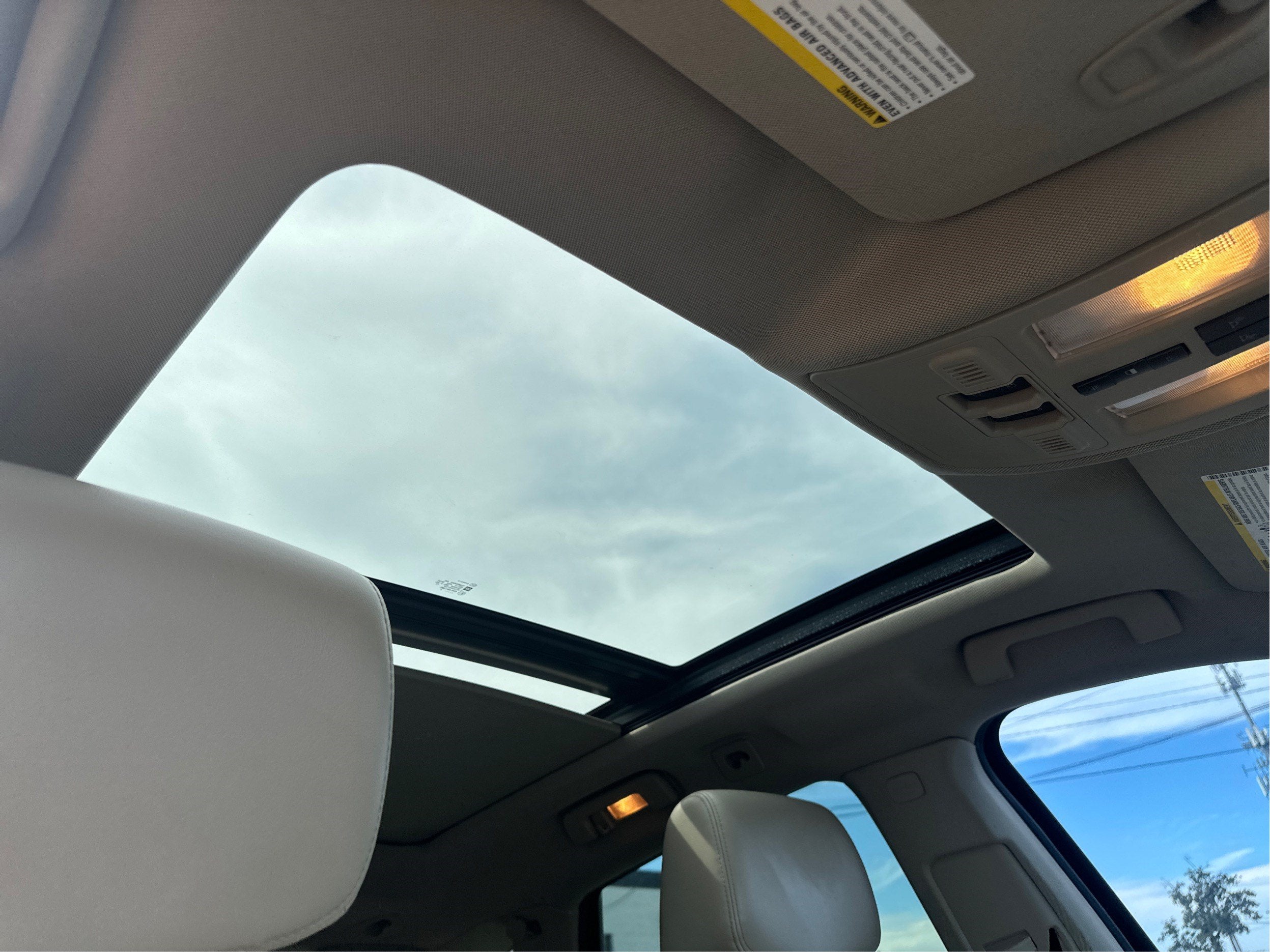 2012 Cadillac SRX Luxury Collection