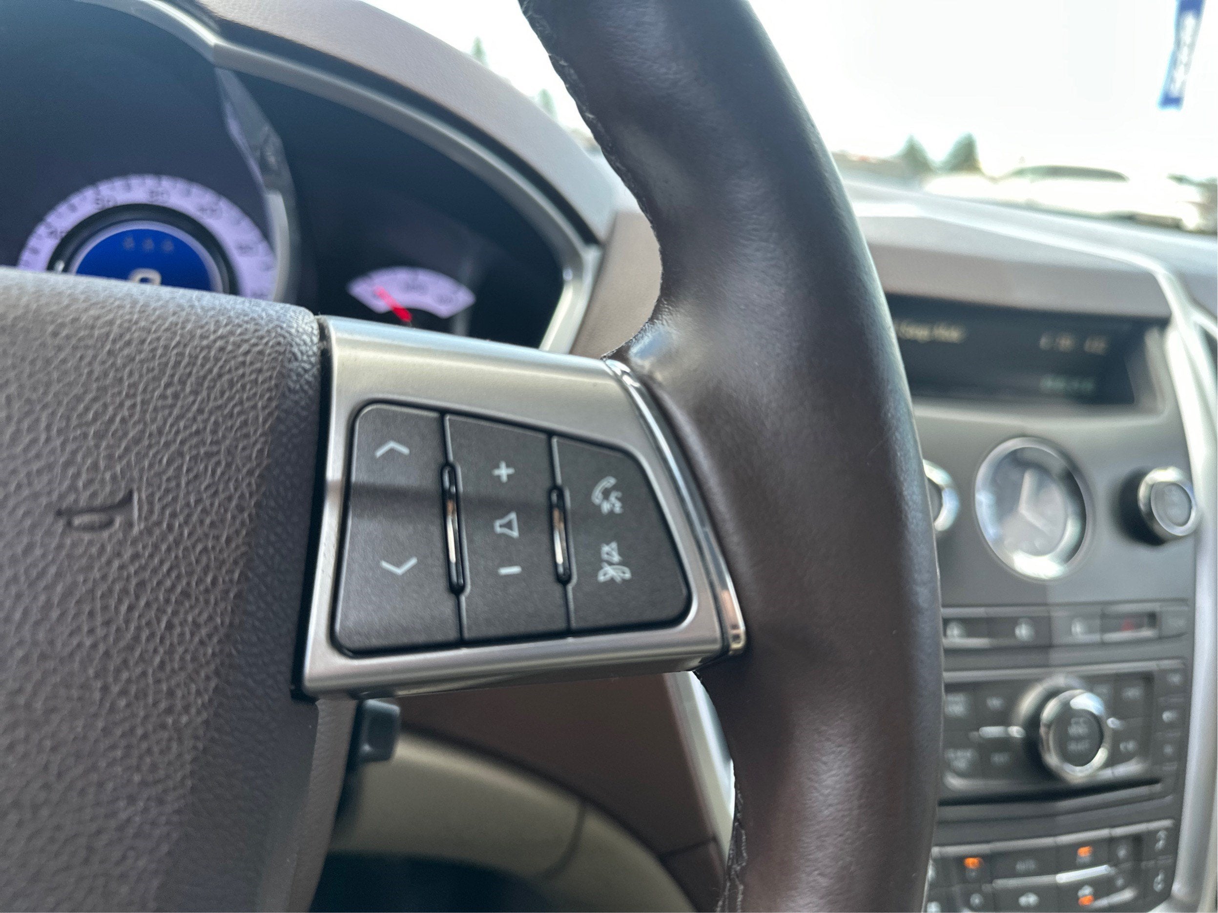2012 Cadillac SRX Luxury Collection