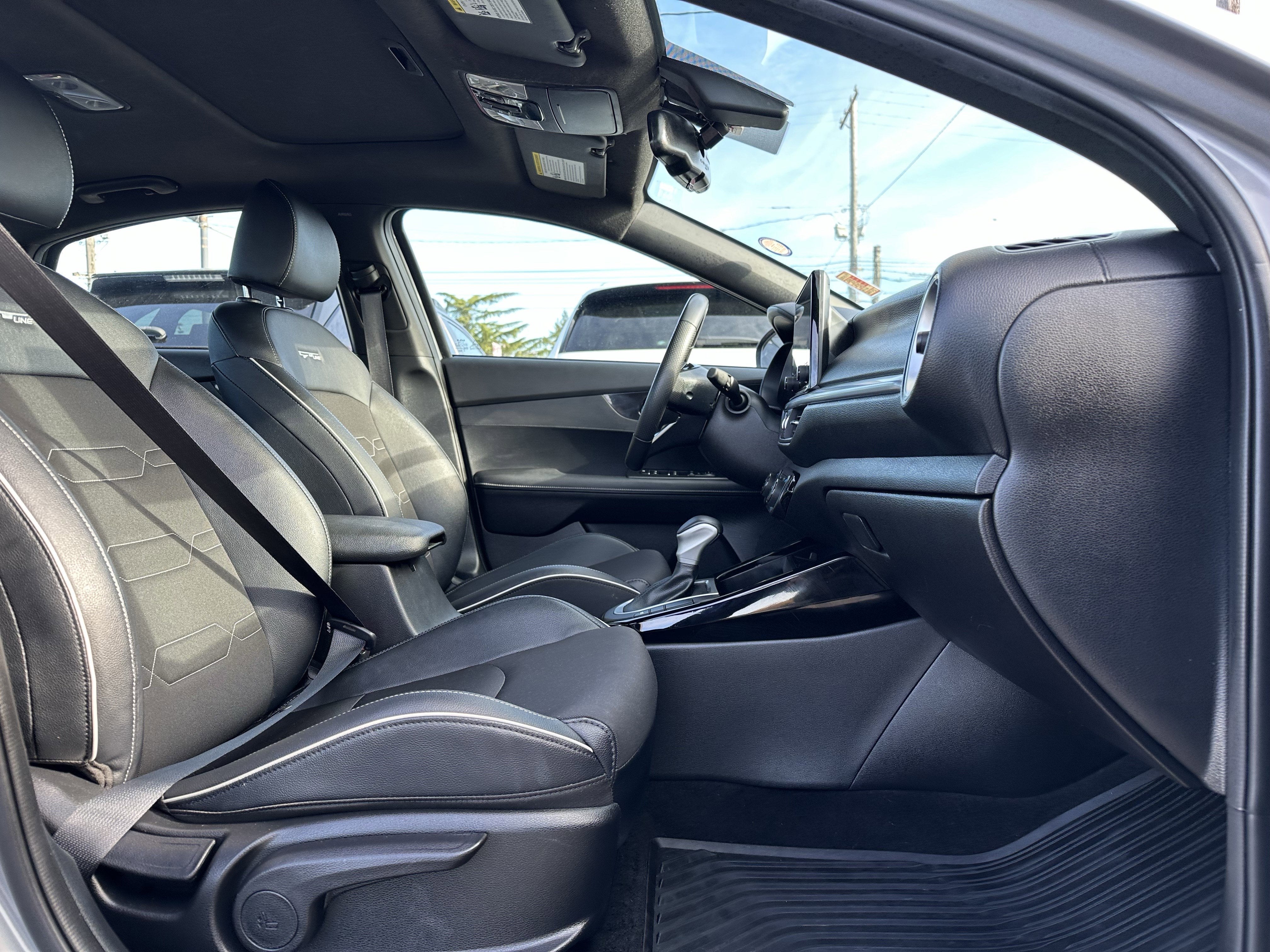 2023 Kia Forte GT-Line