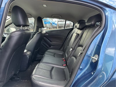 2018 Mazda Mazda3 Touring