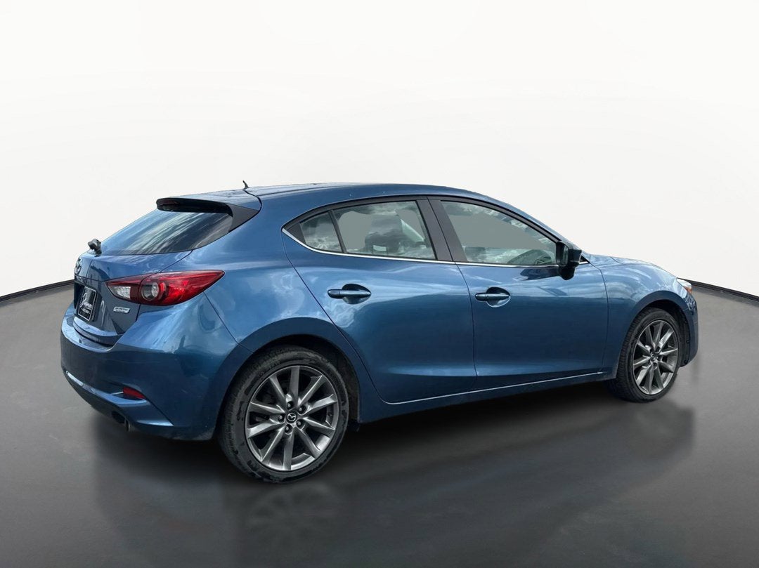 2018 Mazda Mazda3 Touring