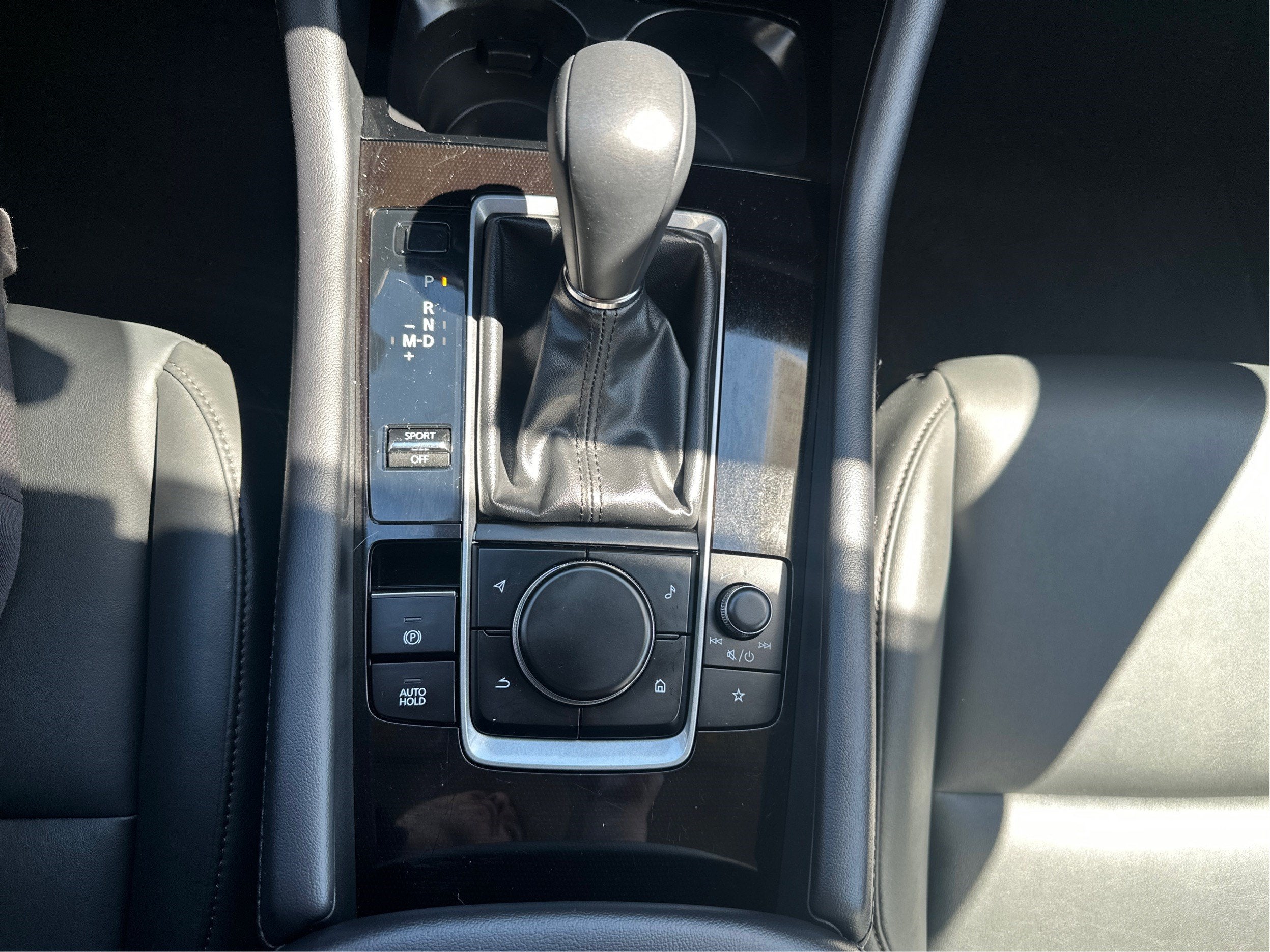 2025 Mazda Mazda3 2.5 S Select Sport FWD