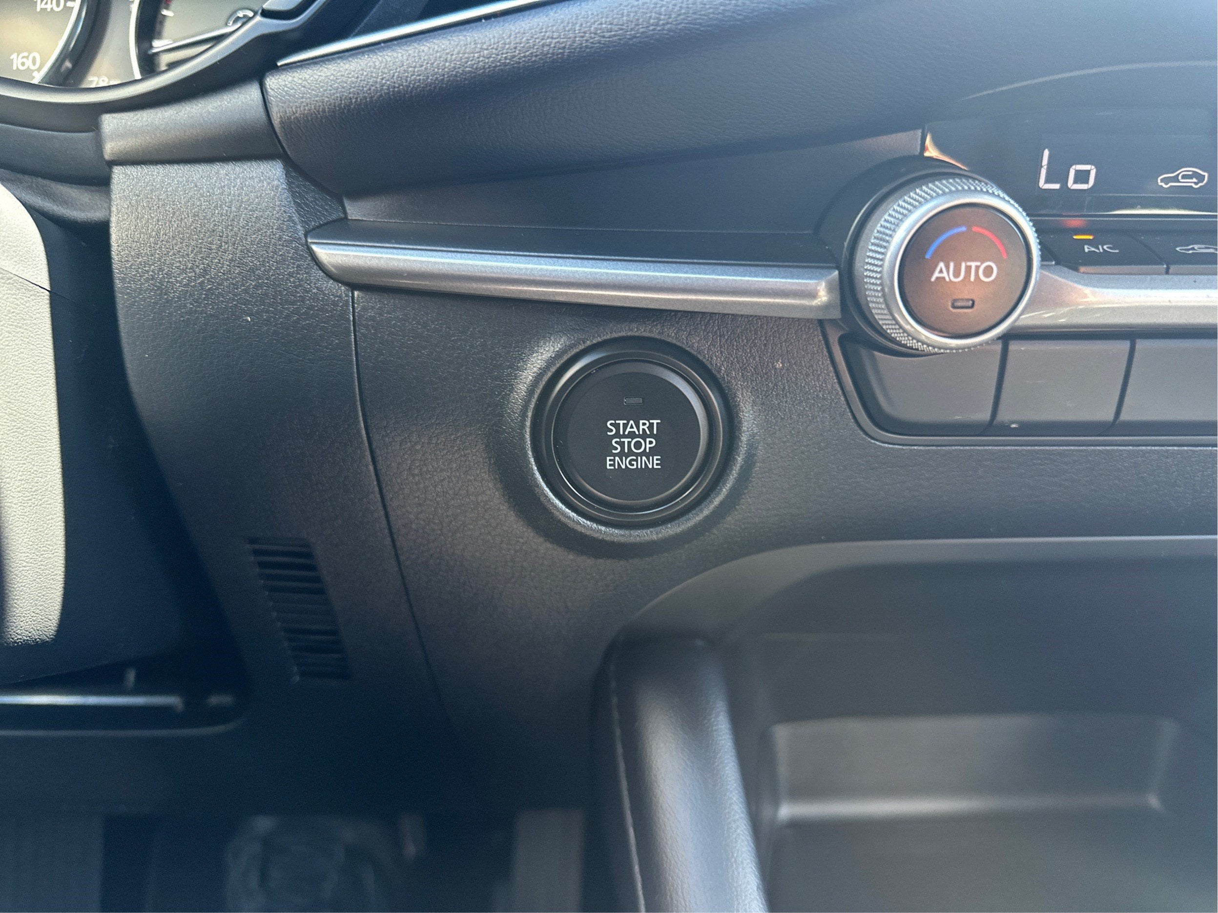 2025 Mazda Mazda3 2.5 S Select Sport FWD