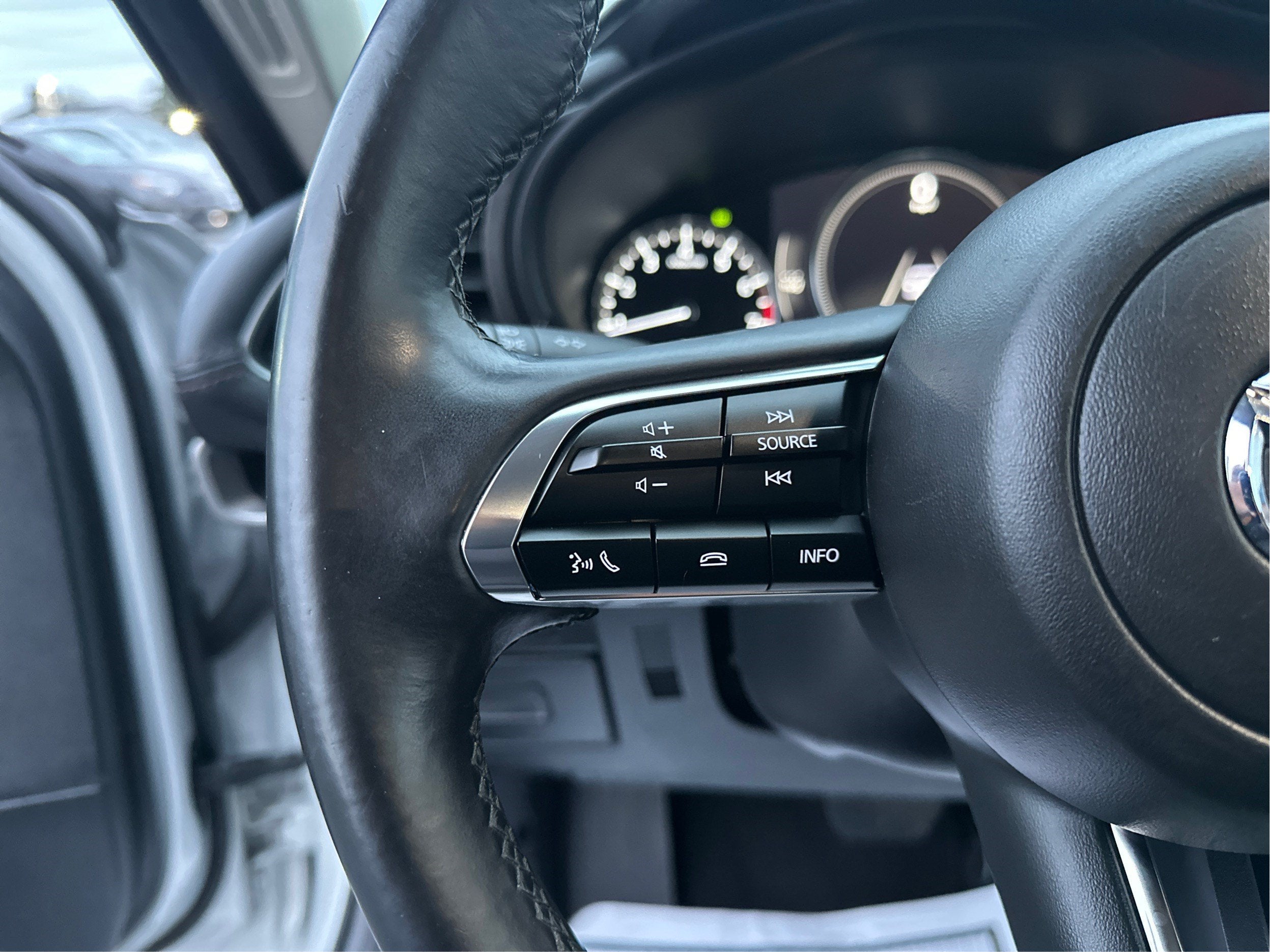 2024 Mazda Mazda3 Sedan 2.5 S Select Sport