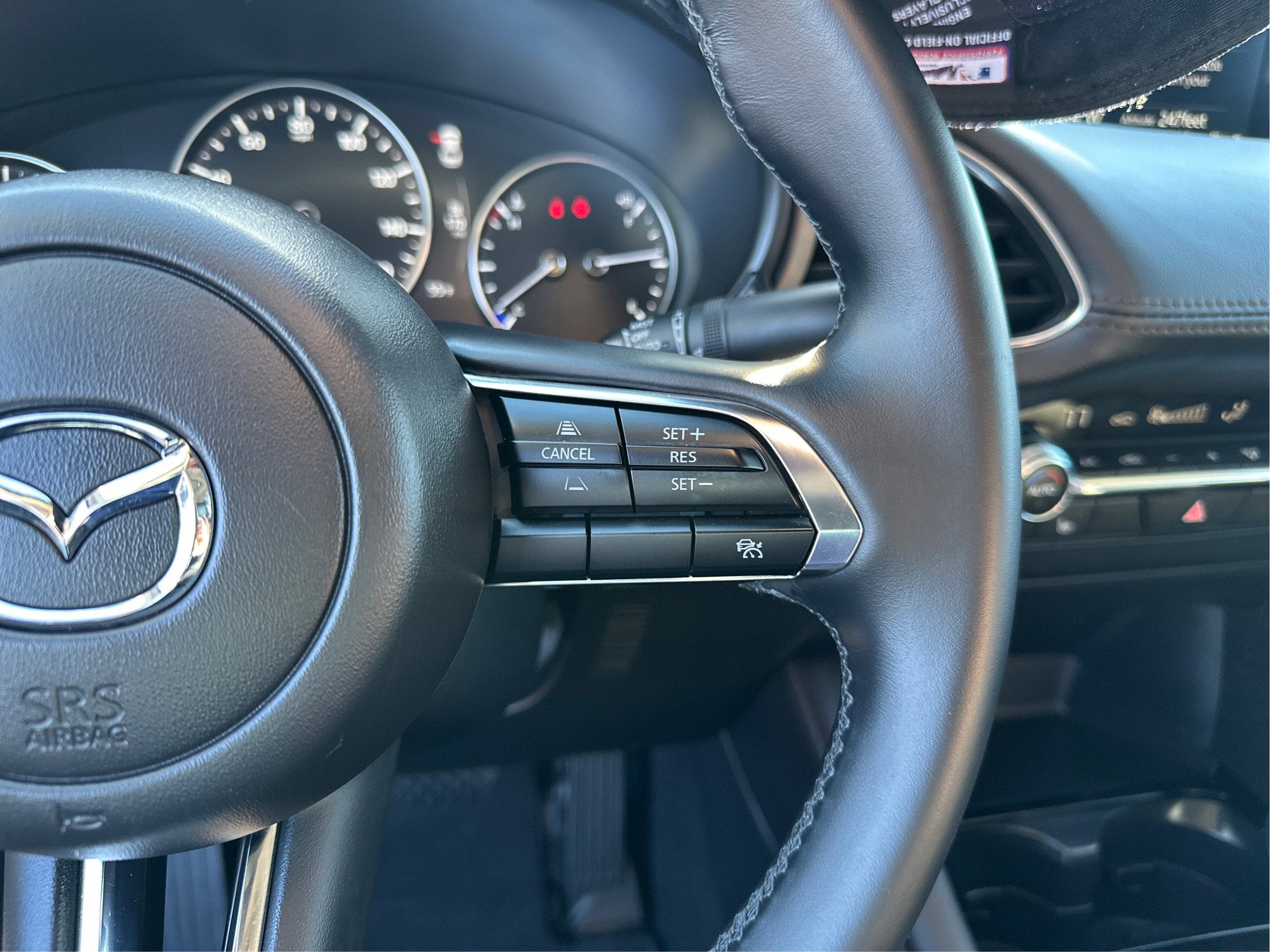 2025 Mazda Mazda3 2.5 S Preferred FWD