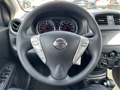 2015 Nissan Versa SV