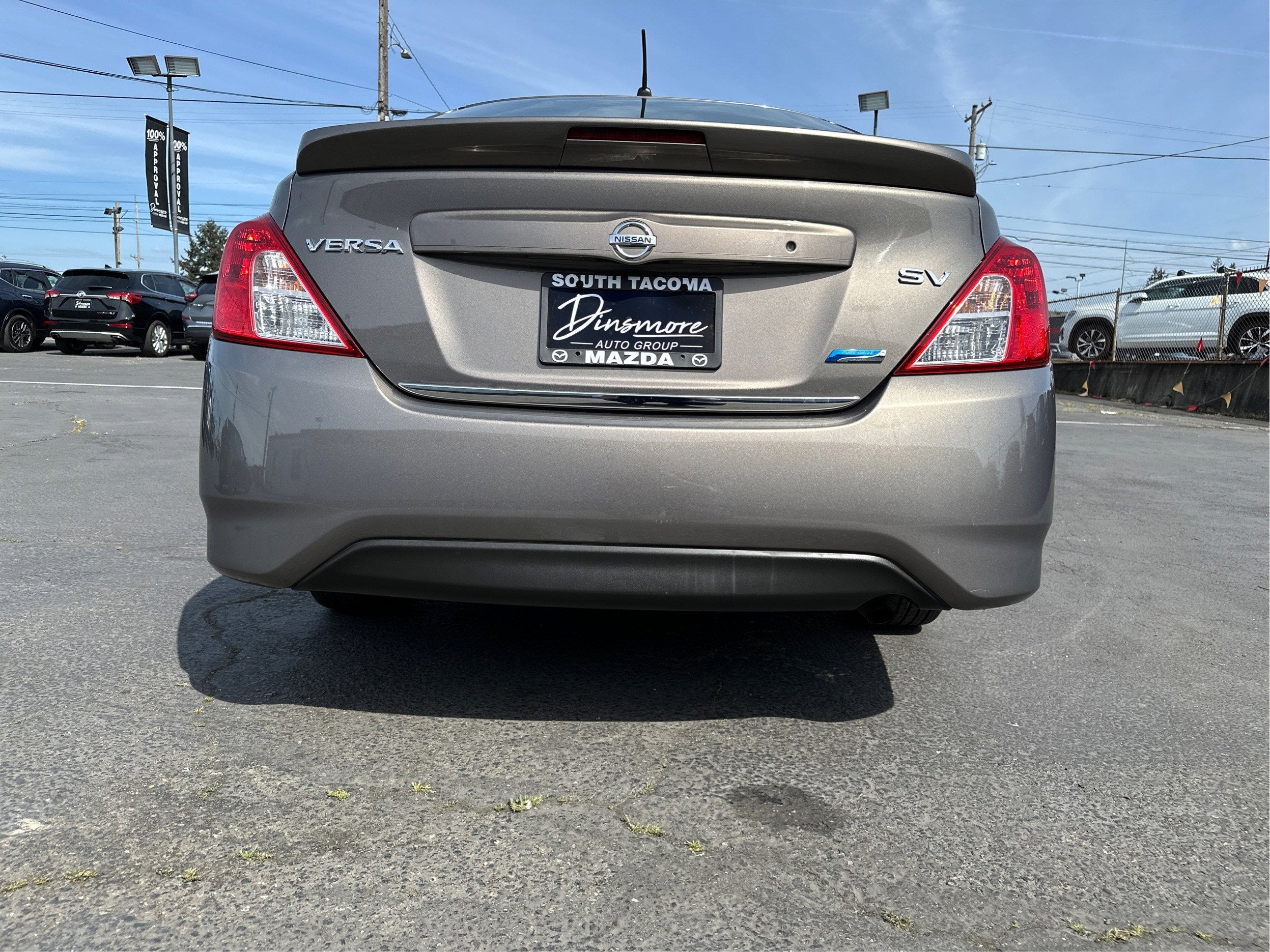 2015 Nissan Versa SV