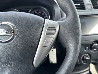2015 Nissan Versa SV