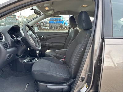 2015 Nissan Versa SV